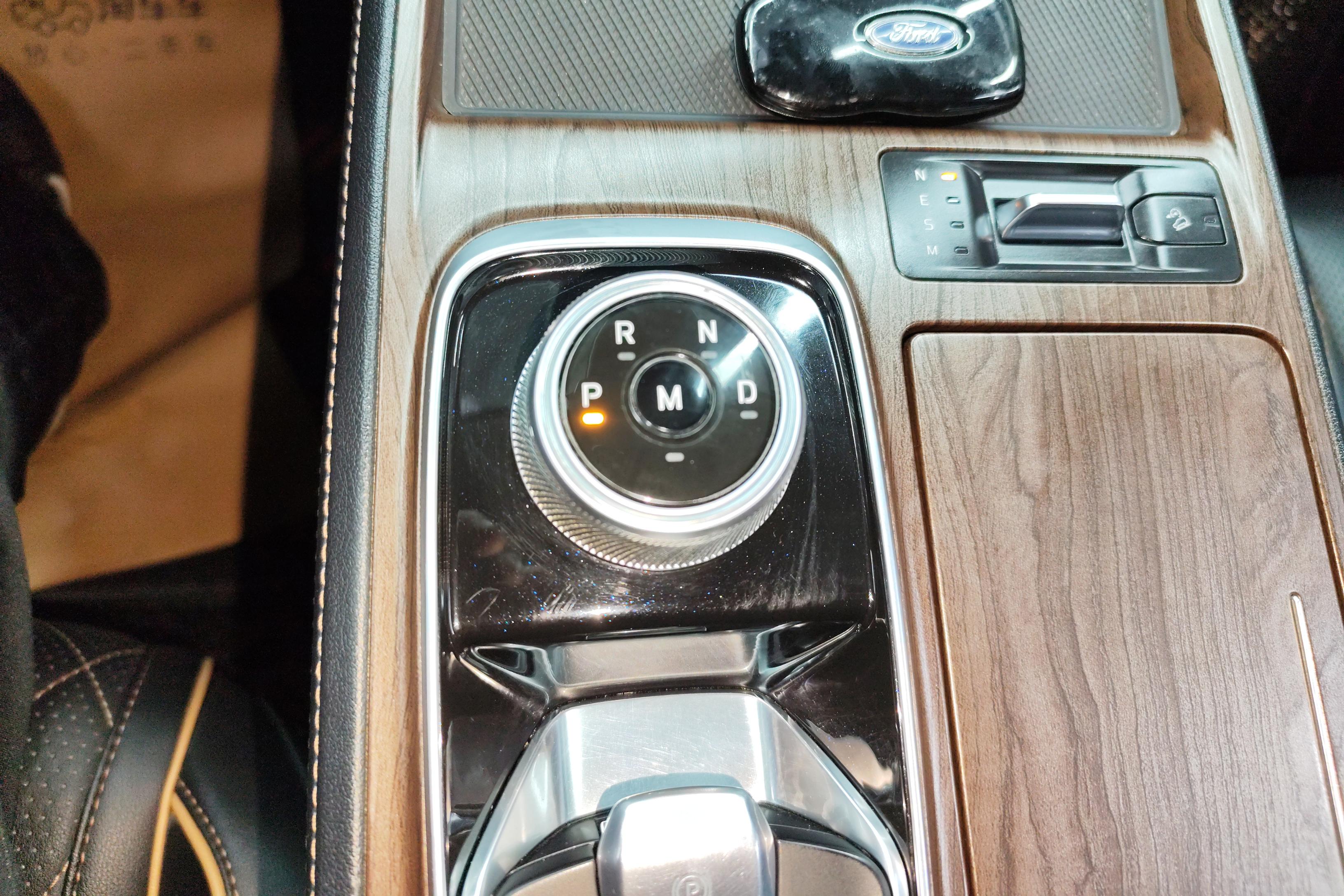 Ford Equator 2021 car image #17