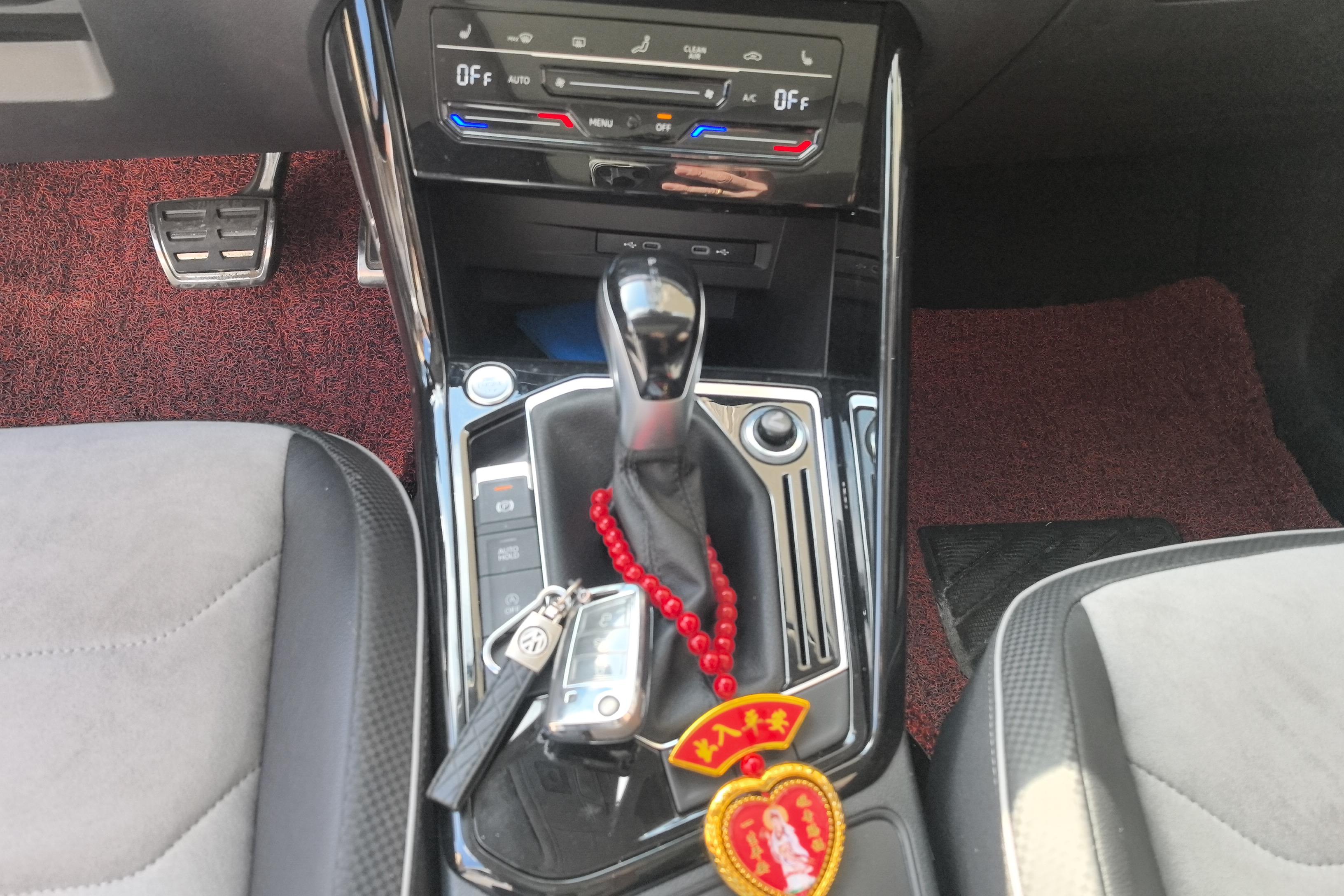 Volkswagen Tayron X 2023 car image #17