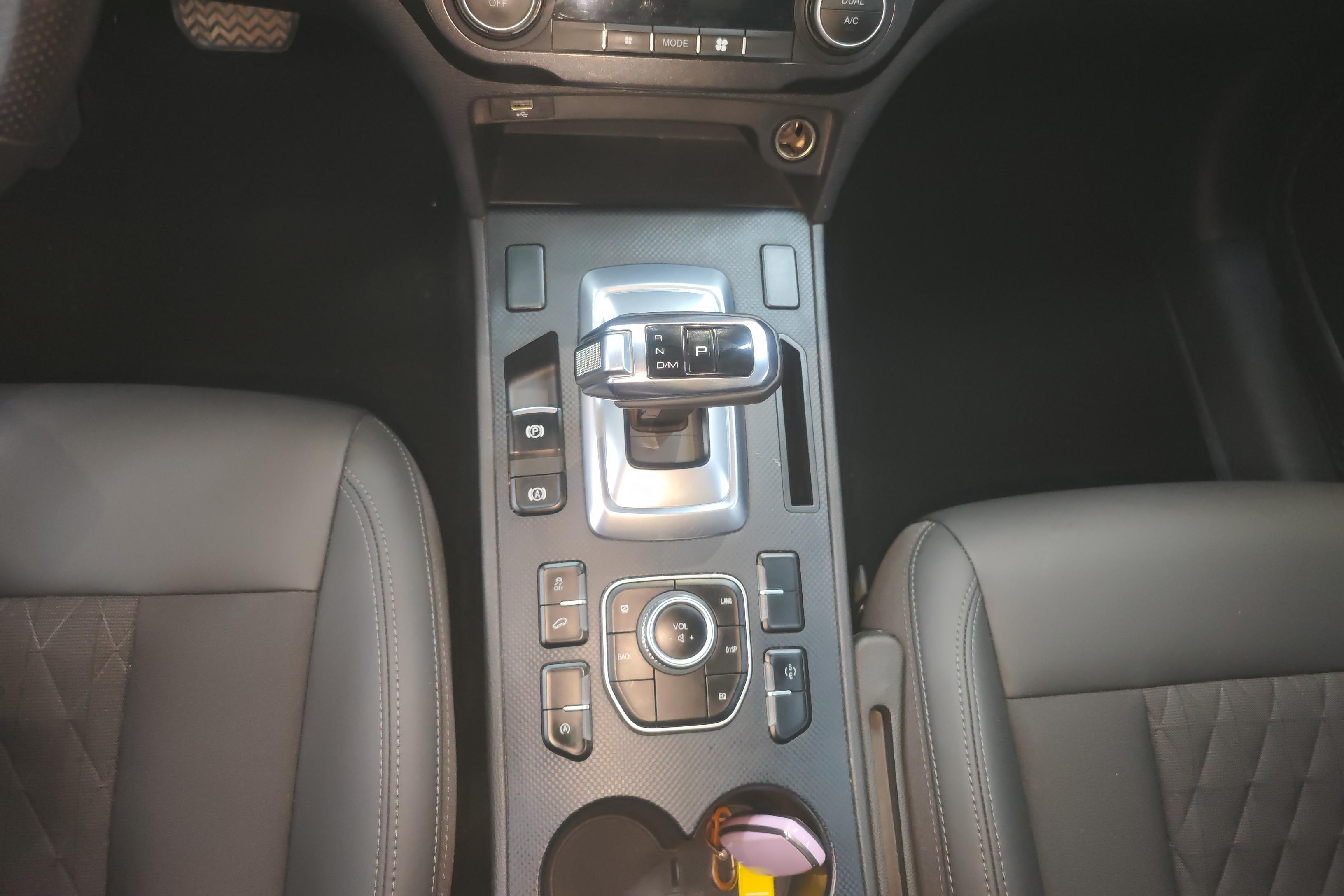 Haval H6 Coupe 2020 #17 Haval H6 Coupe 2020 car image #17