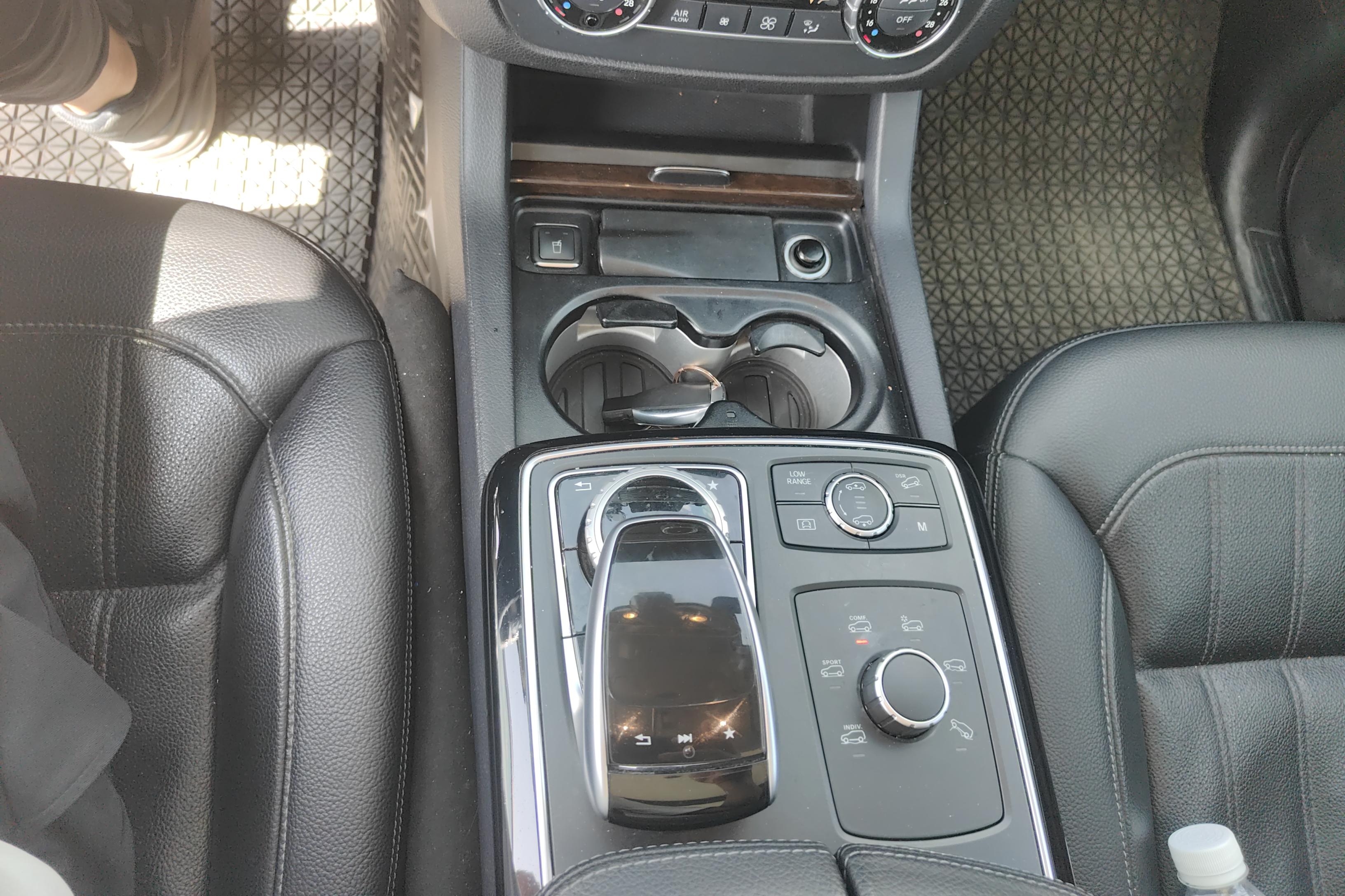 Mercedes-Benz GLS AMG 2017 car image #17