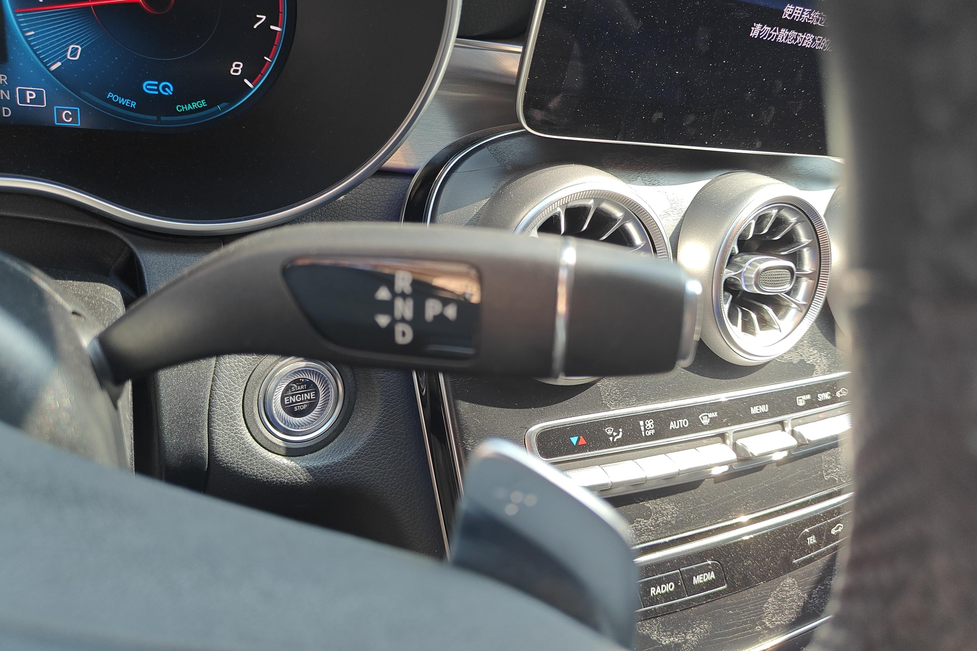 Mercedes-Benz C Class (Imported) 2019 #17 Mercedes-Benz C Class (Imported) 2019 car image #17