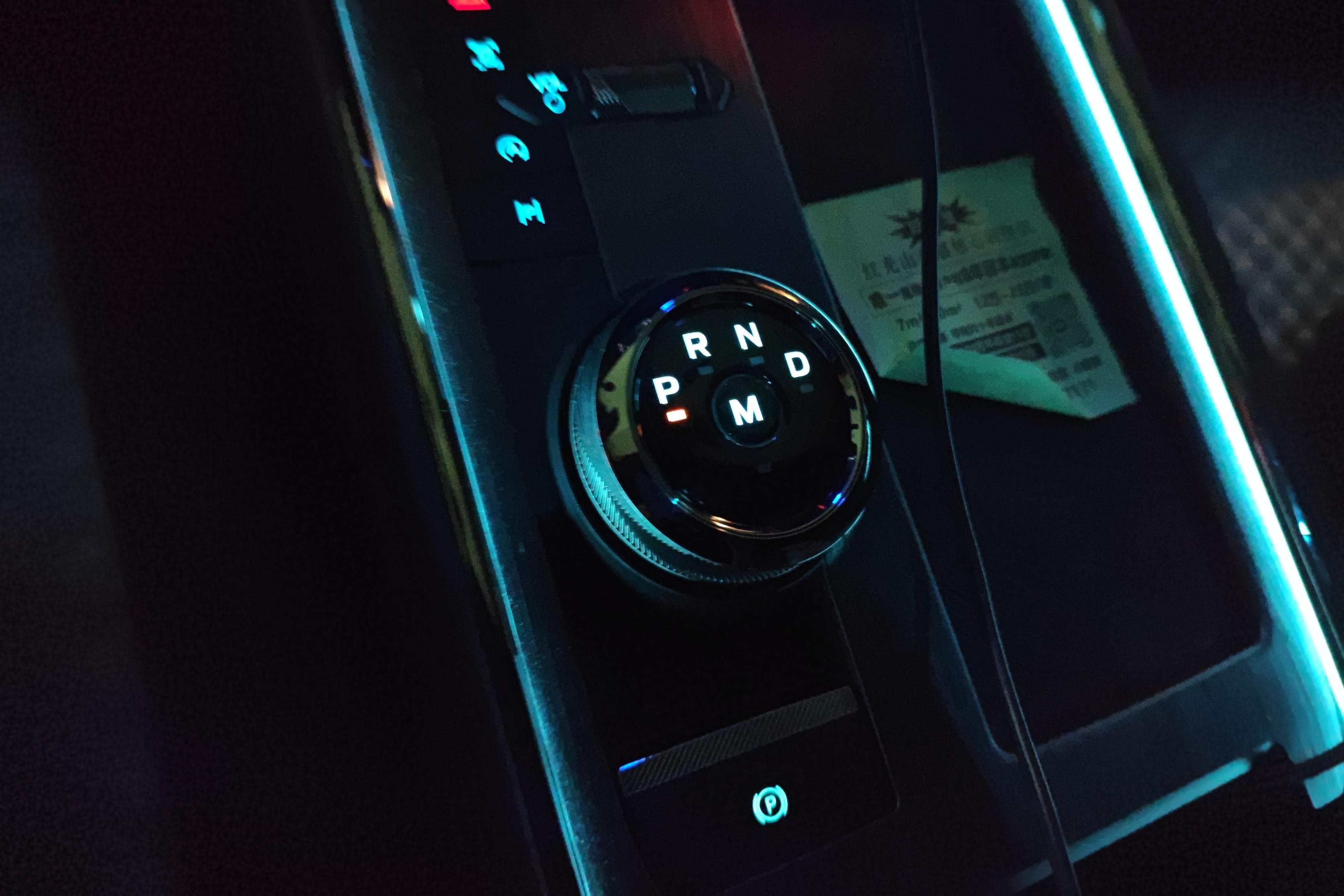 Ford Evos 2021 car image #17