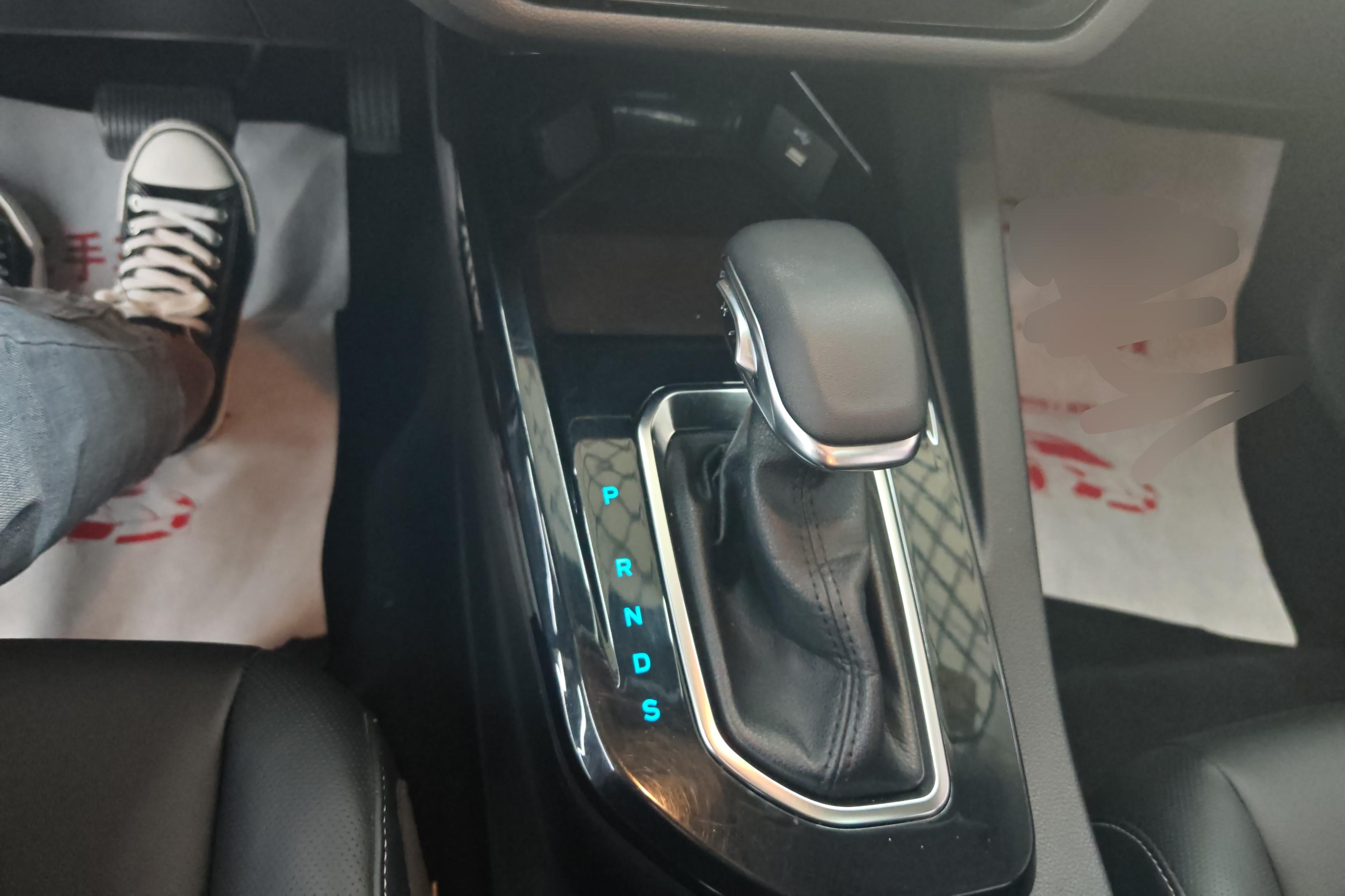 Ford Escort 2022 imagem de carro #17