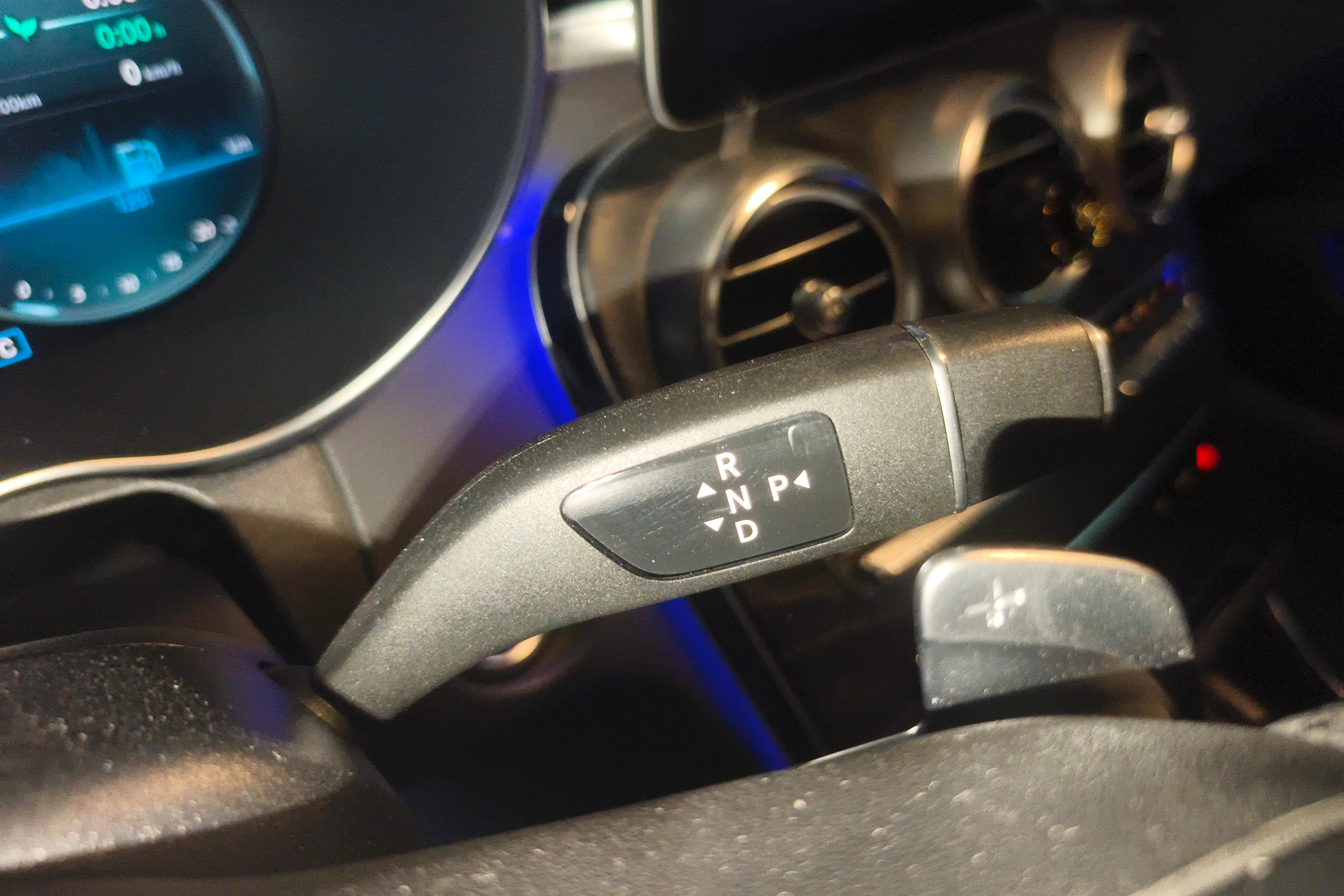 Mercedes-Benz C Class (Imported) 2019 car image #17