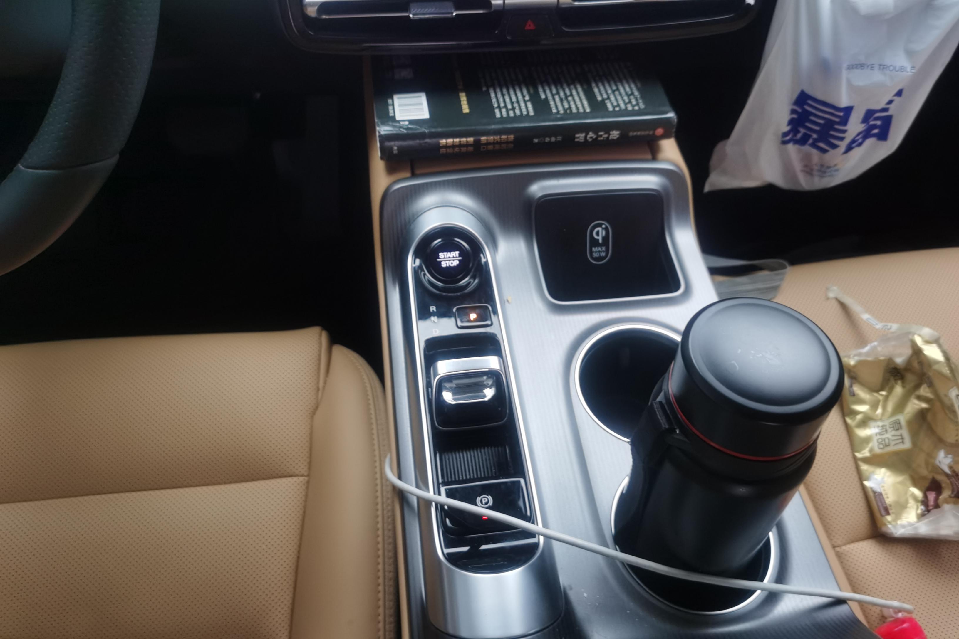 GAC Trumpchi E8 2023 car image #17