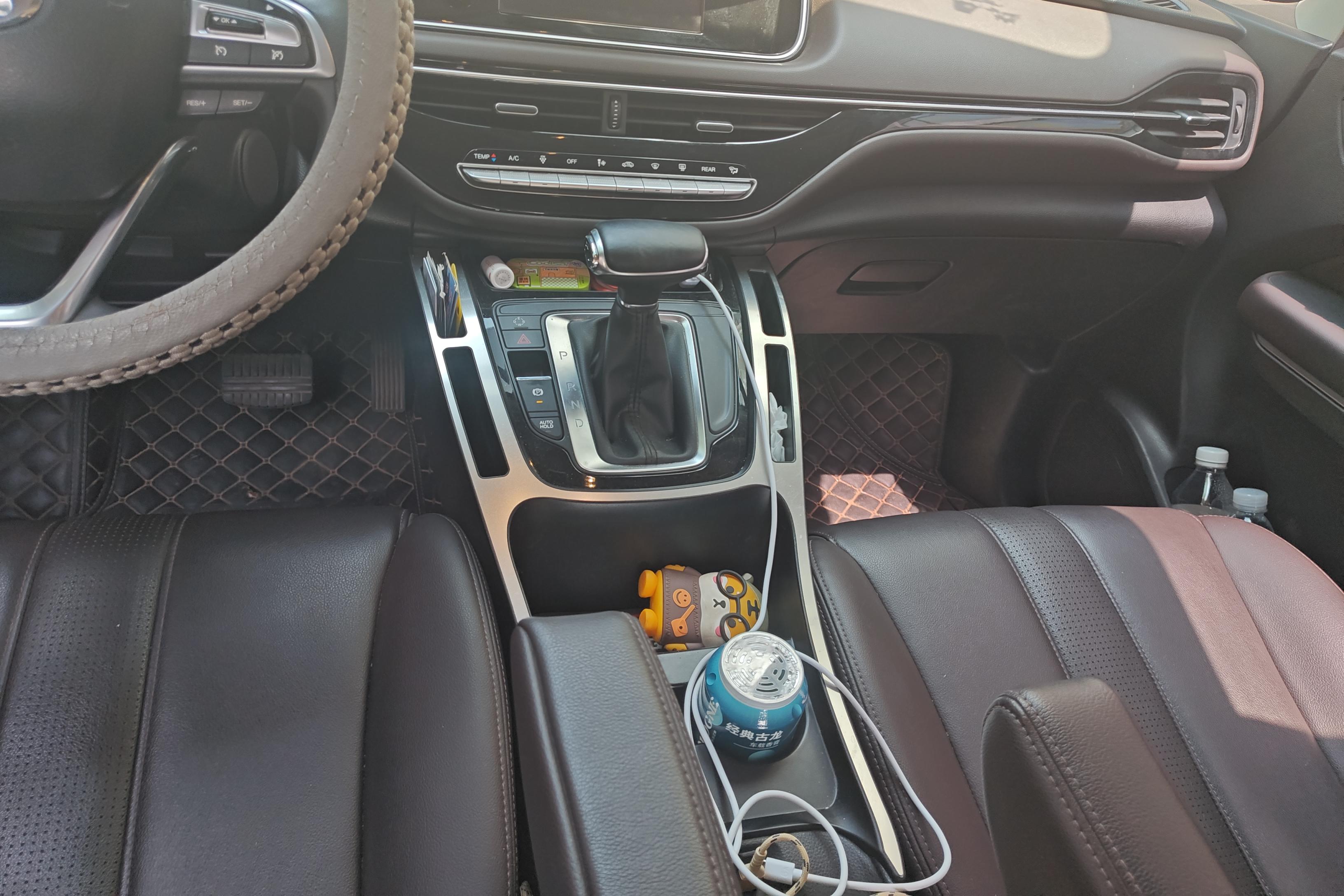 GAC Trumpchi M6 2019 car image #17