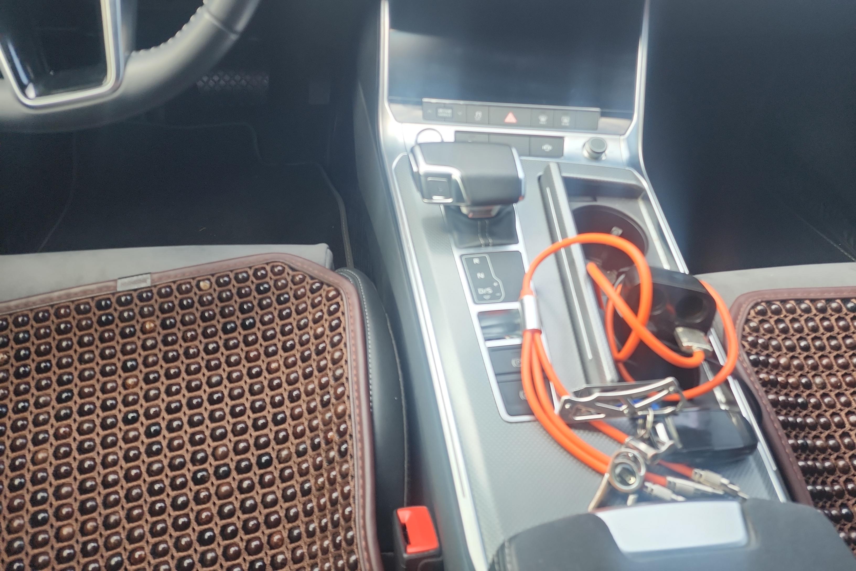 Audi A6L New Energy 2020 car image #17