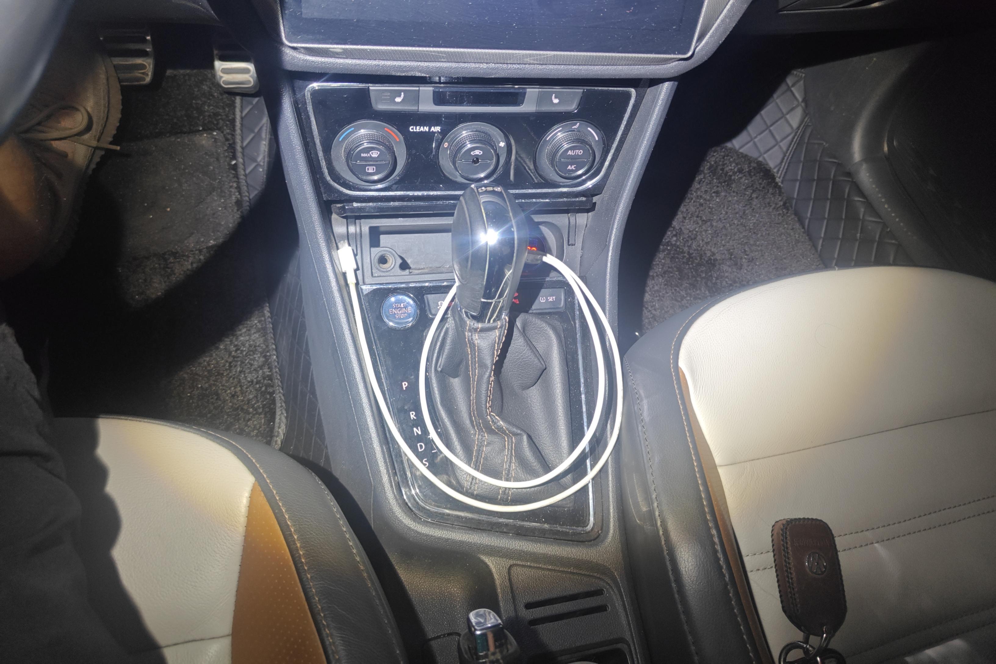 Volkswagen Cross Lavida 2017 #17 Volkswagen Cross Lavida 2017 car image #17