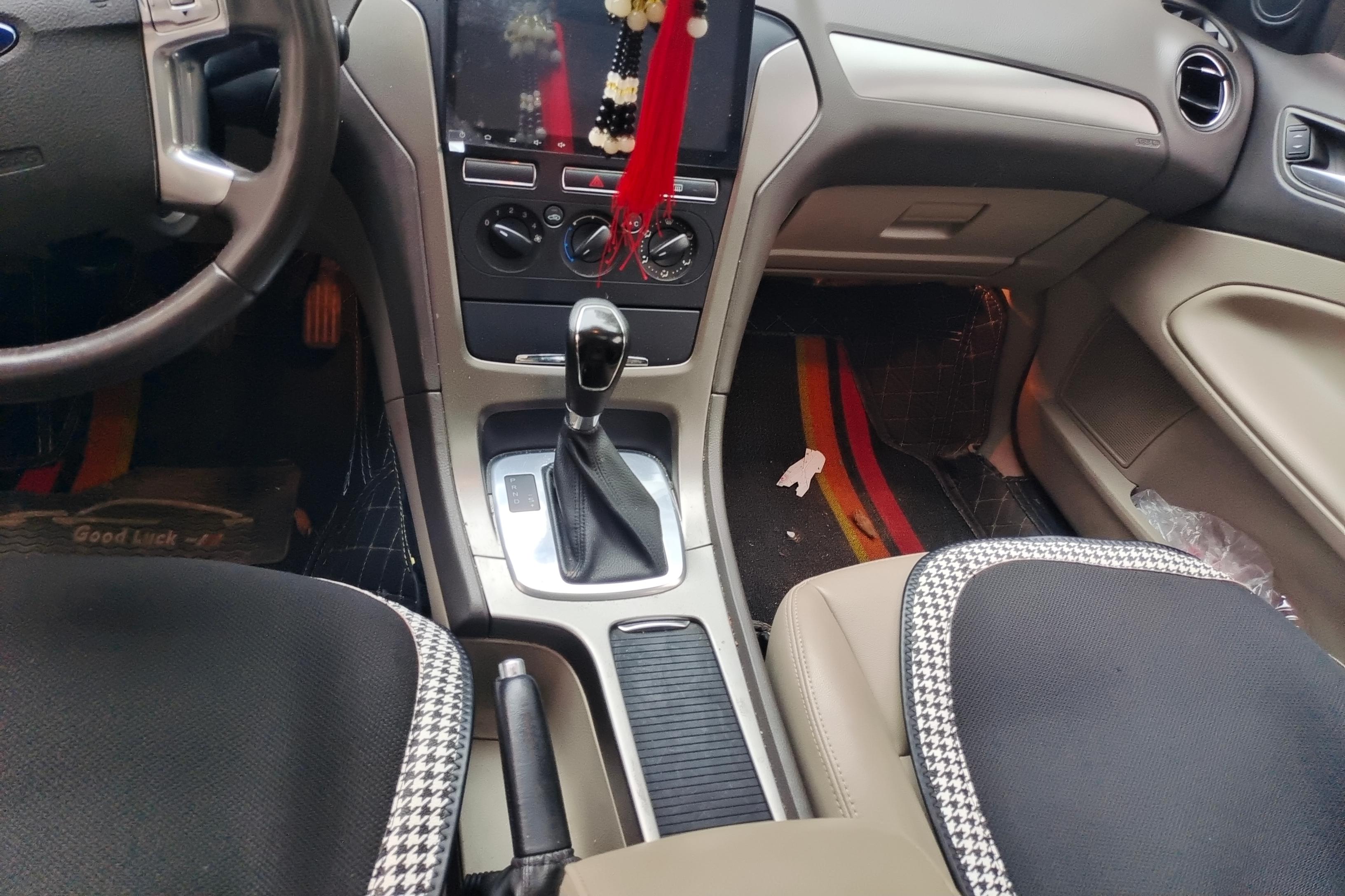 Ford Zhisheng 2016 #17 Ford Zhisheng 2016 car image #17