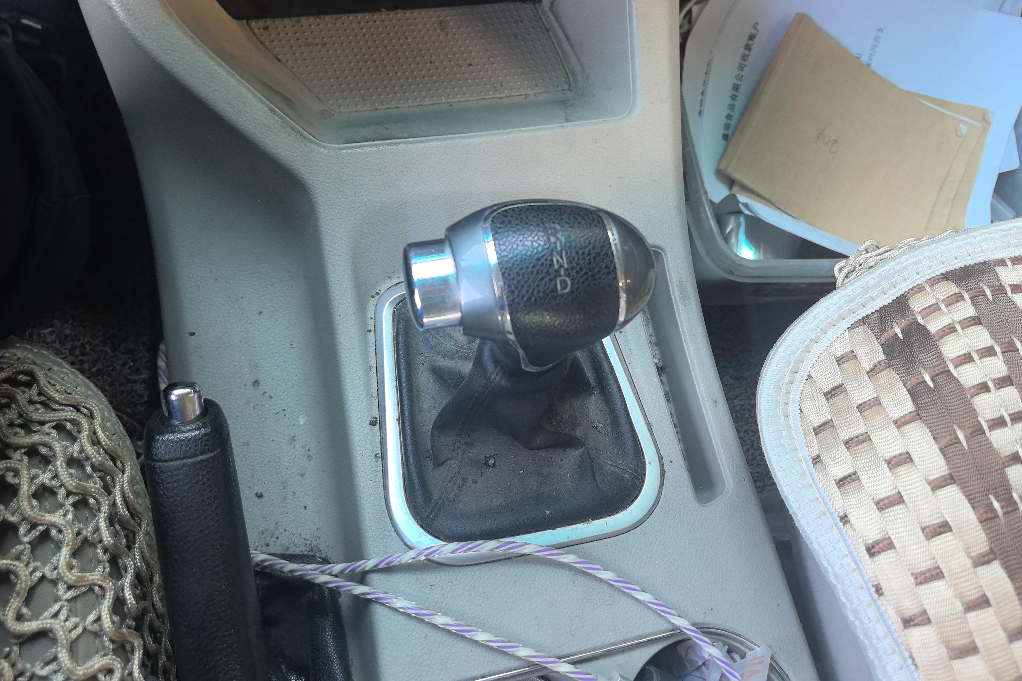 Forthing Lingzhi EV 2017 image de voiture #17