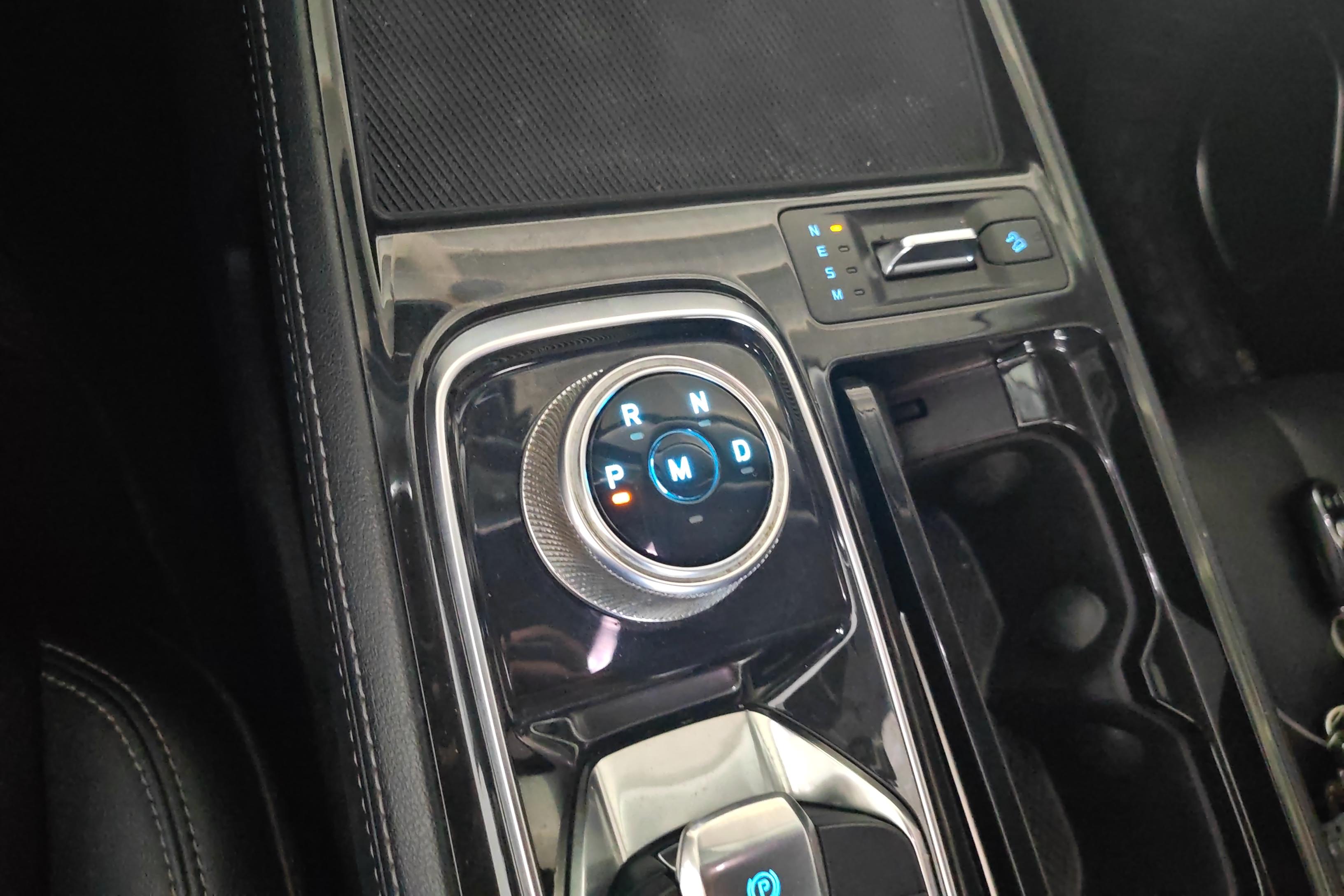 Ford Equator 2022 car image #17