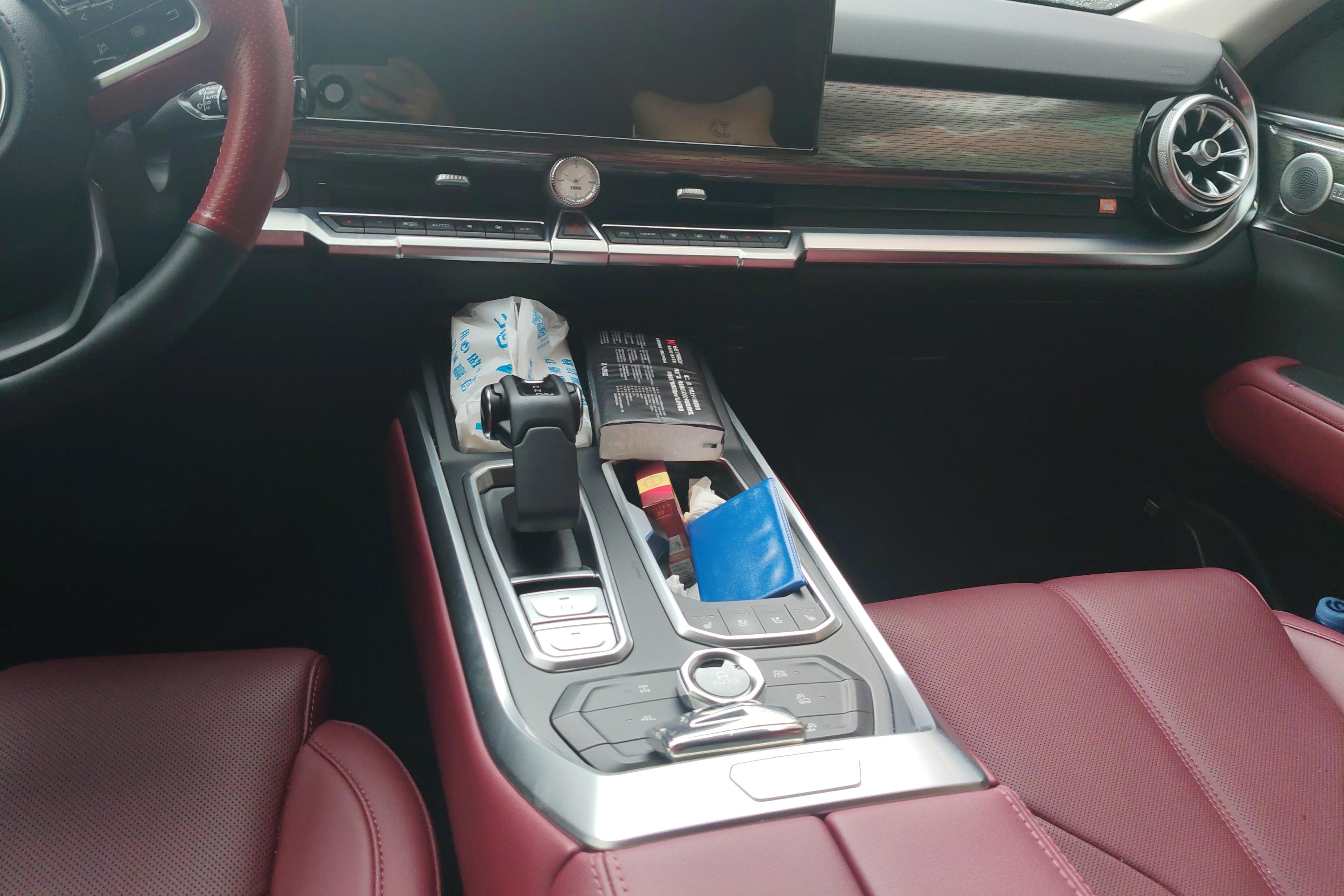 Tank 400 2024 car image #17