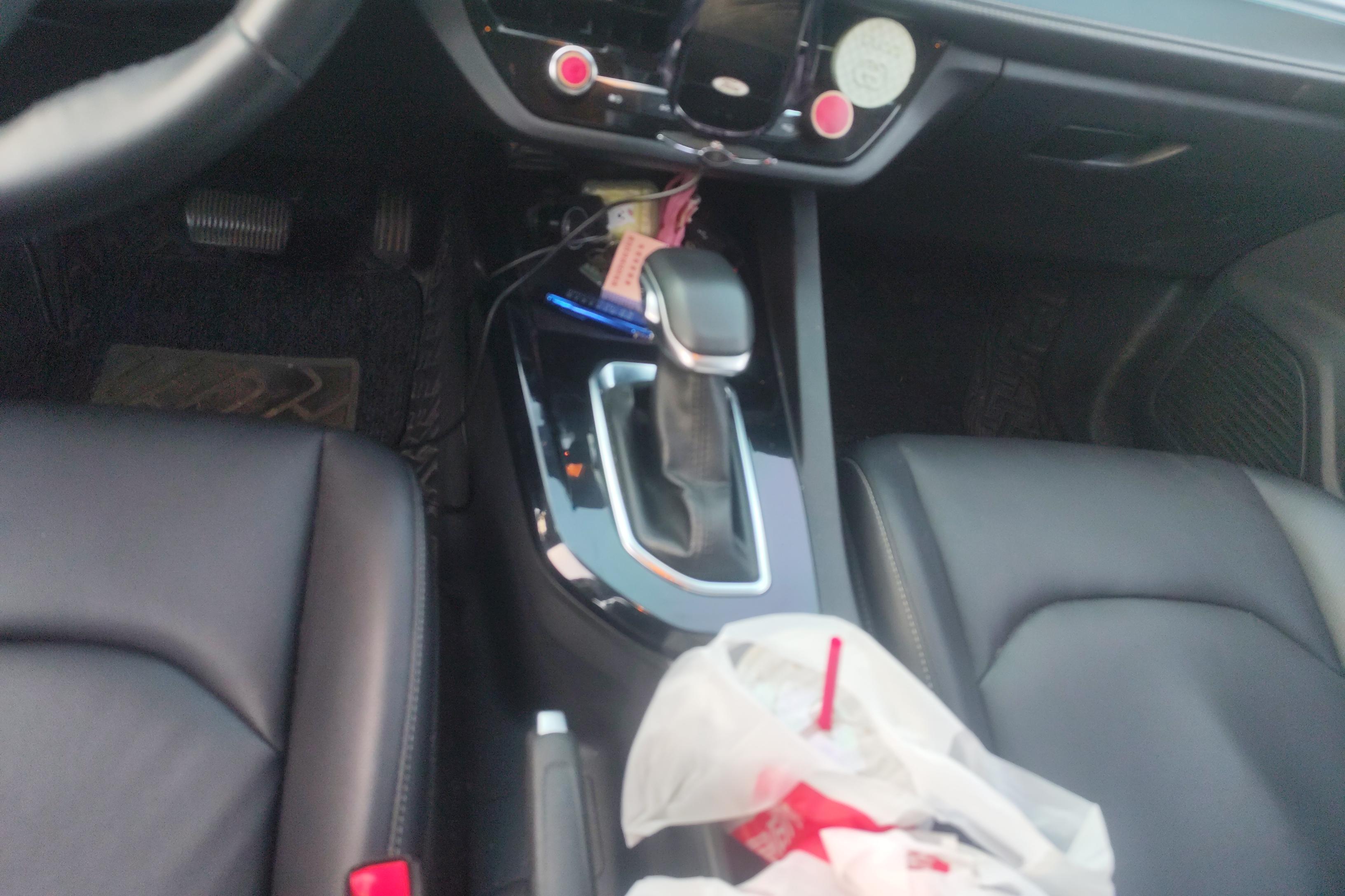 Ford Escort 2022 imagem de carro #17