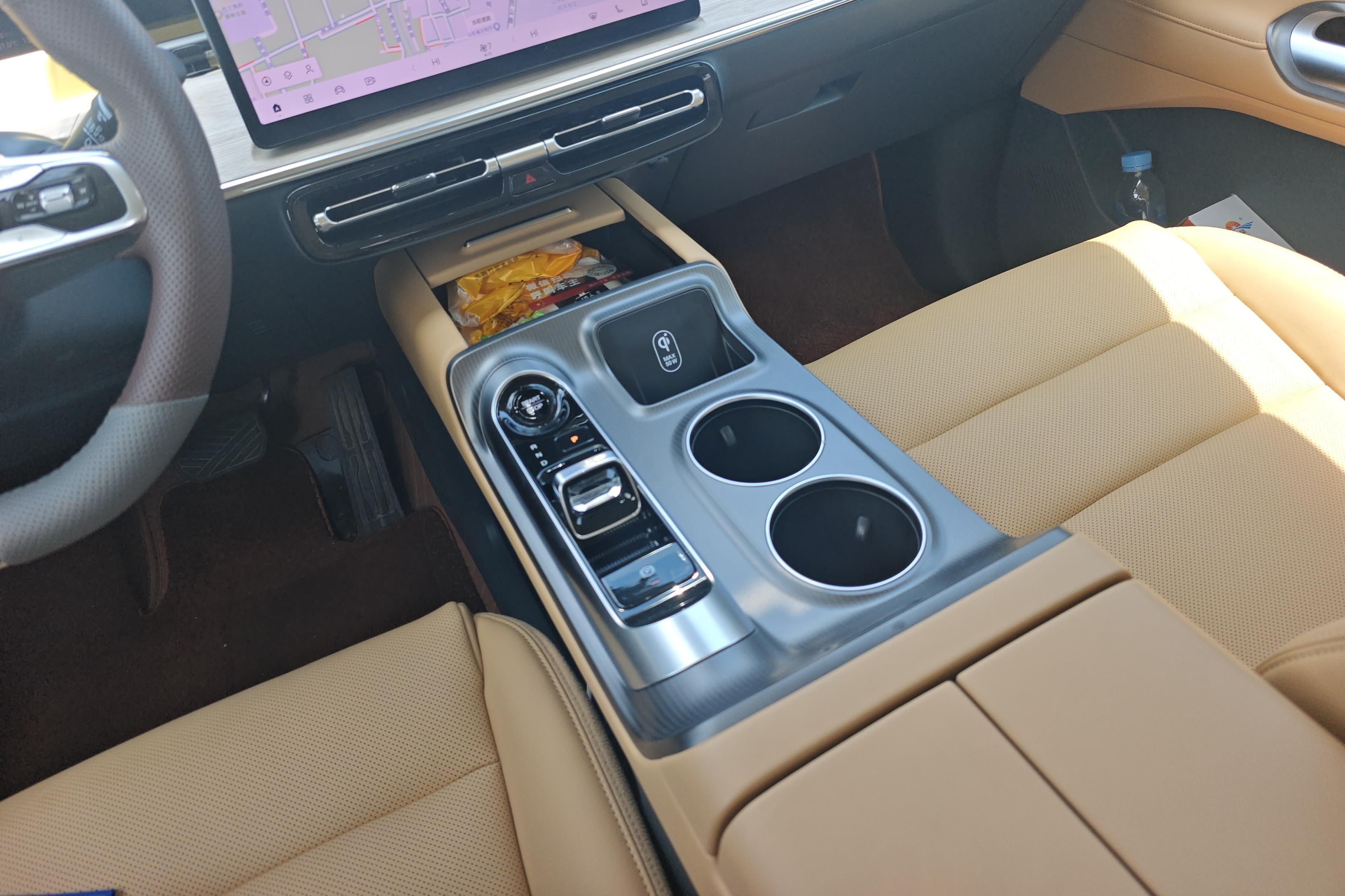 GAC Trumpchi E8 2023 car image #17