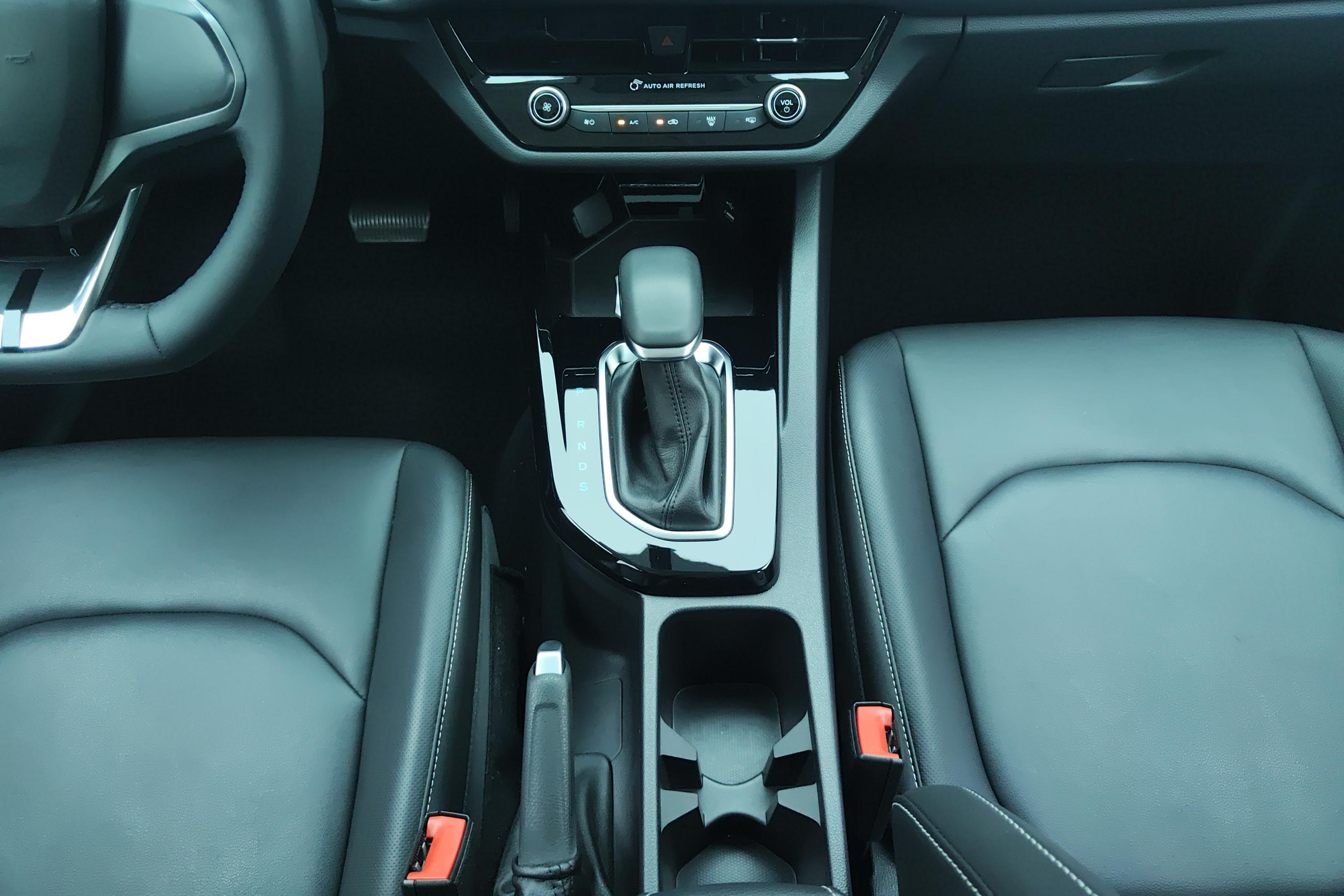 Ford Escort 2021 #17 Ford Escort 2021 immagine di auto #17