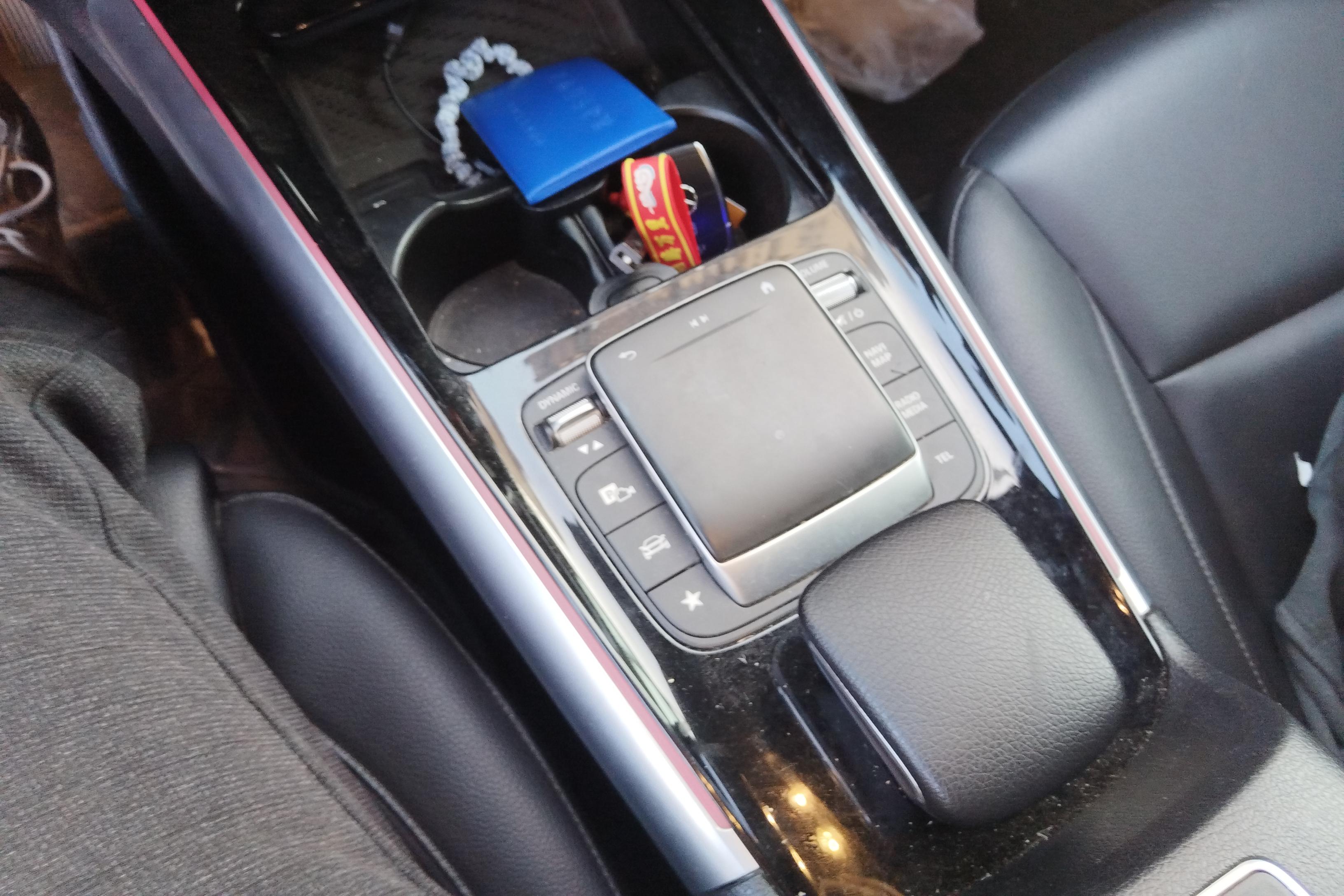 Mercedes-Benz EQA Class 2023 #17 Mercedes-Benz EQA Class 2023 immagine di auto #17