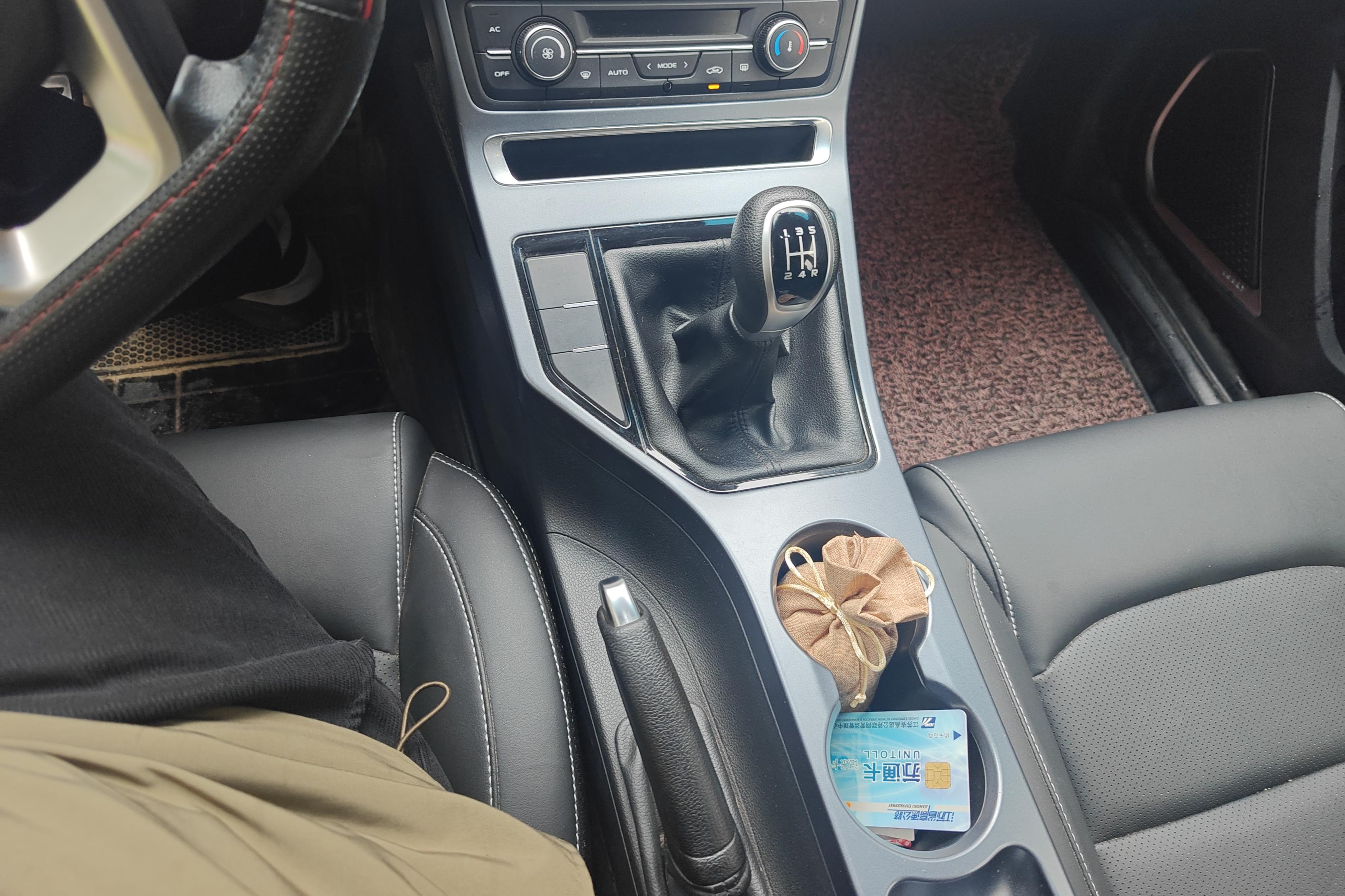 GEELY Vision S1 2018 car image #17