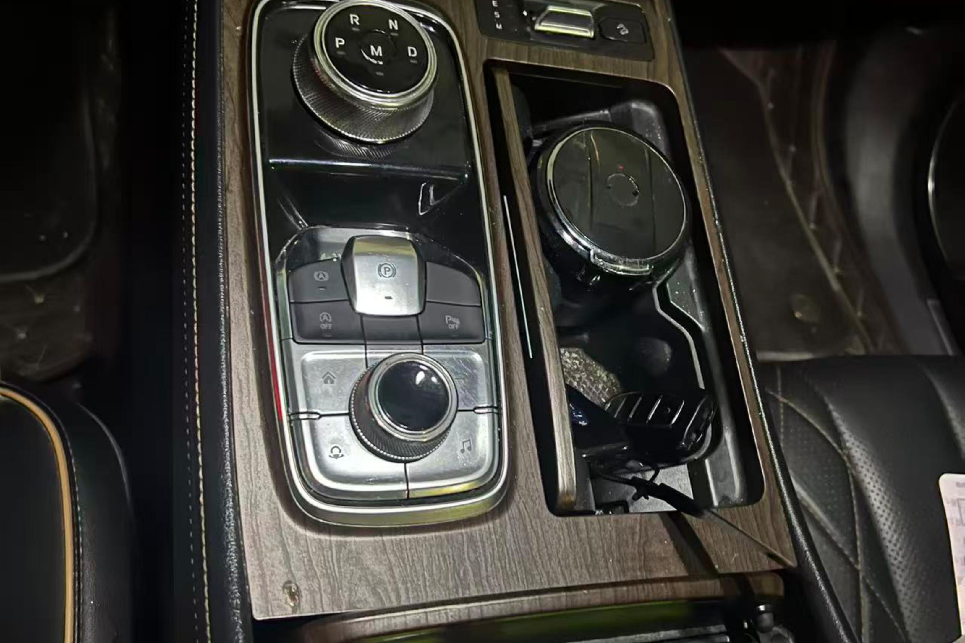 Ford Equator 2022 #17 Ford Equator 2022 car image #17