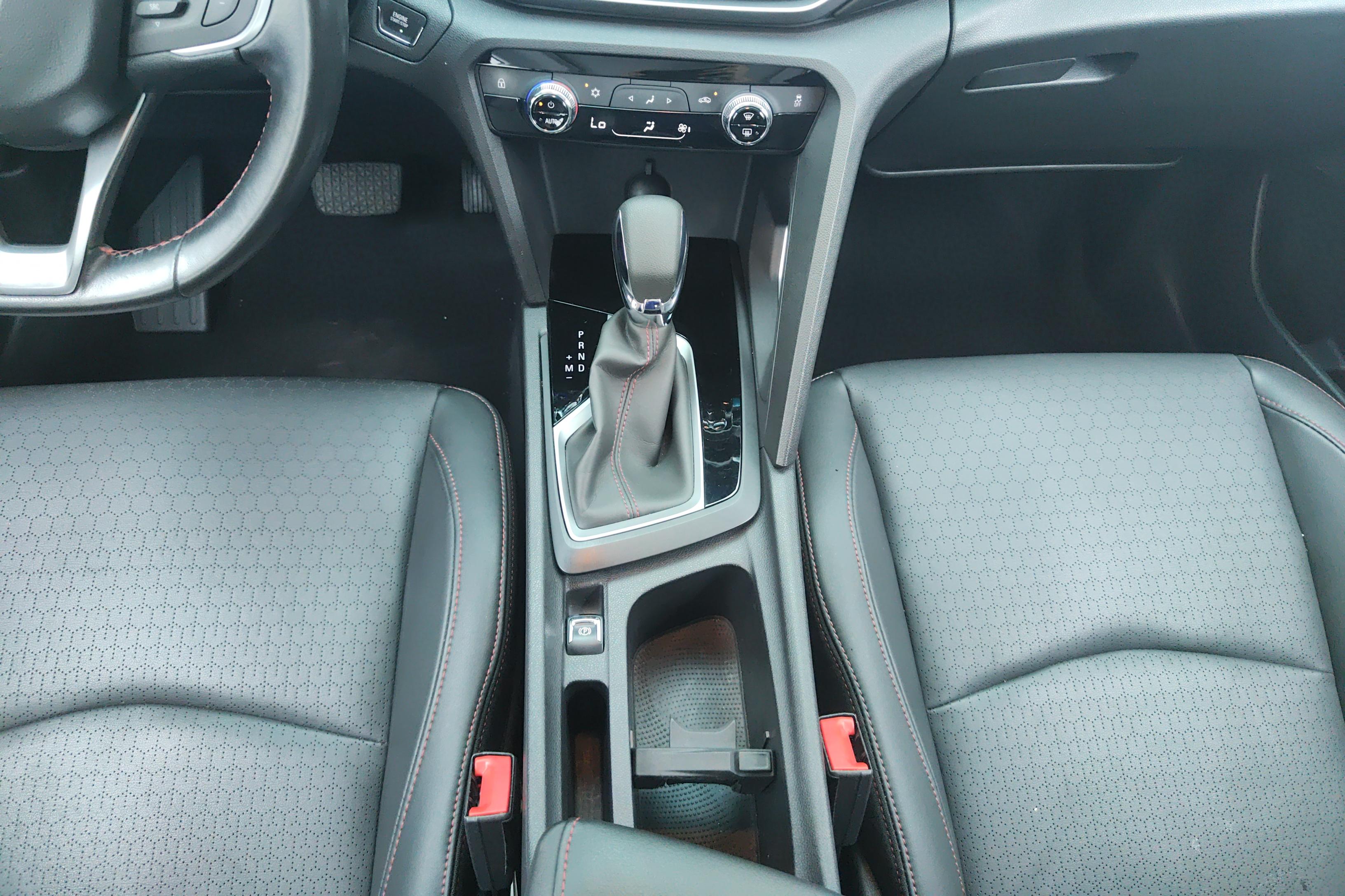 Chevrolet Orlando 2019 #17 Chevrolet Orlando 2019 car image #17