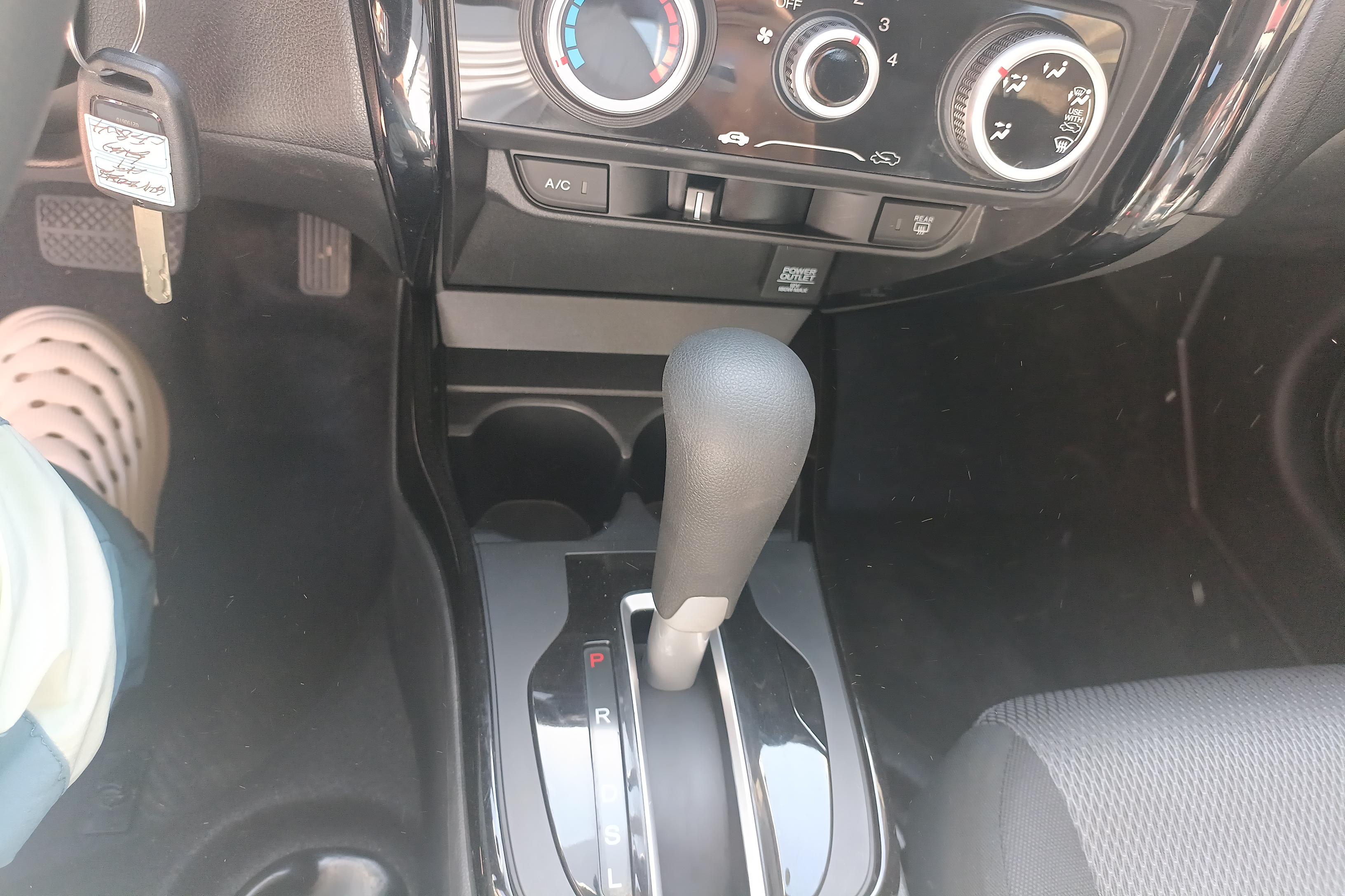 Honda Gienia 2019 car image #17