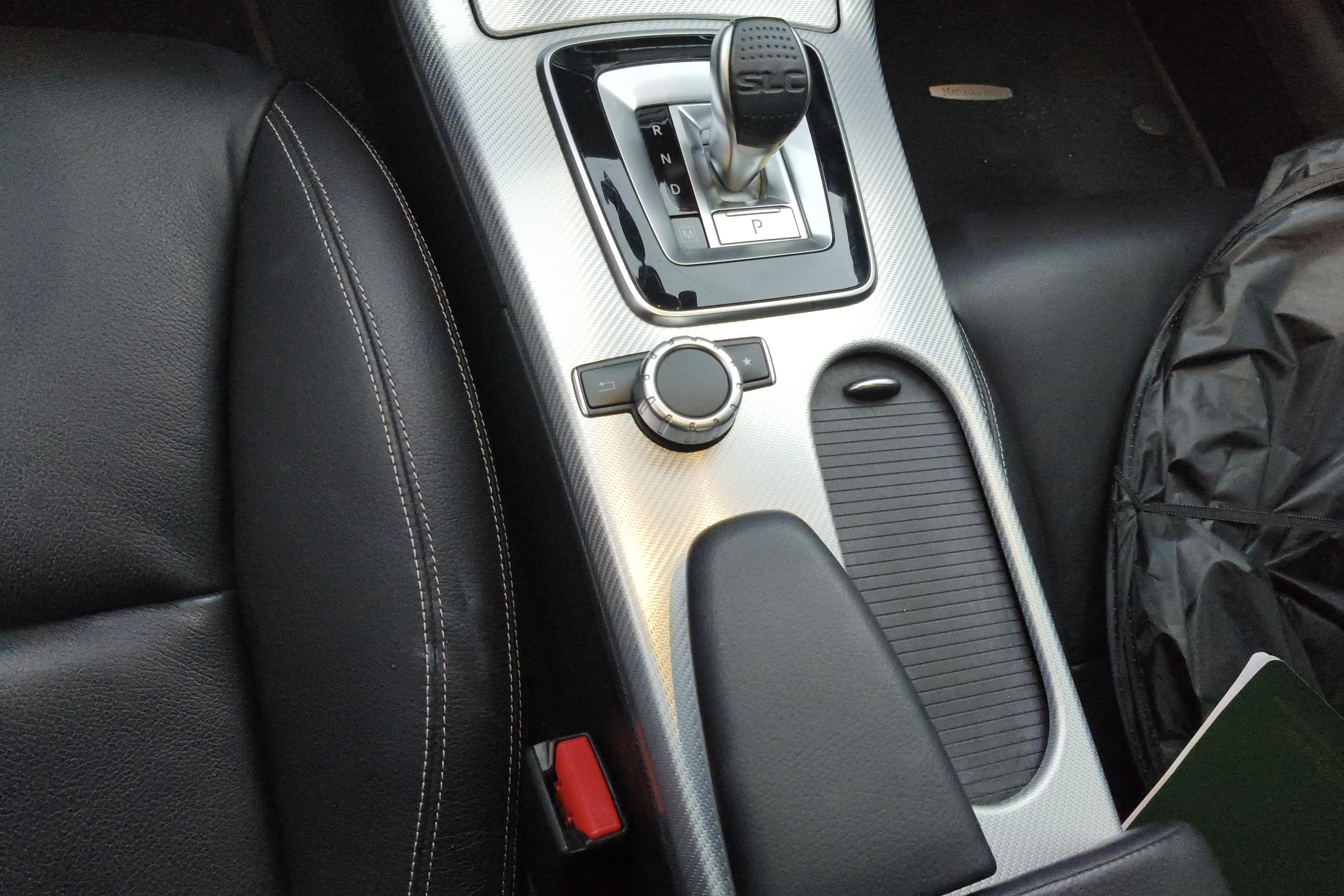 Mercedes-Benz SLC Class 2017 car image #17