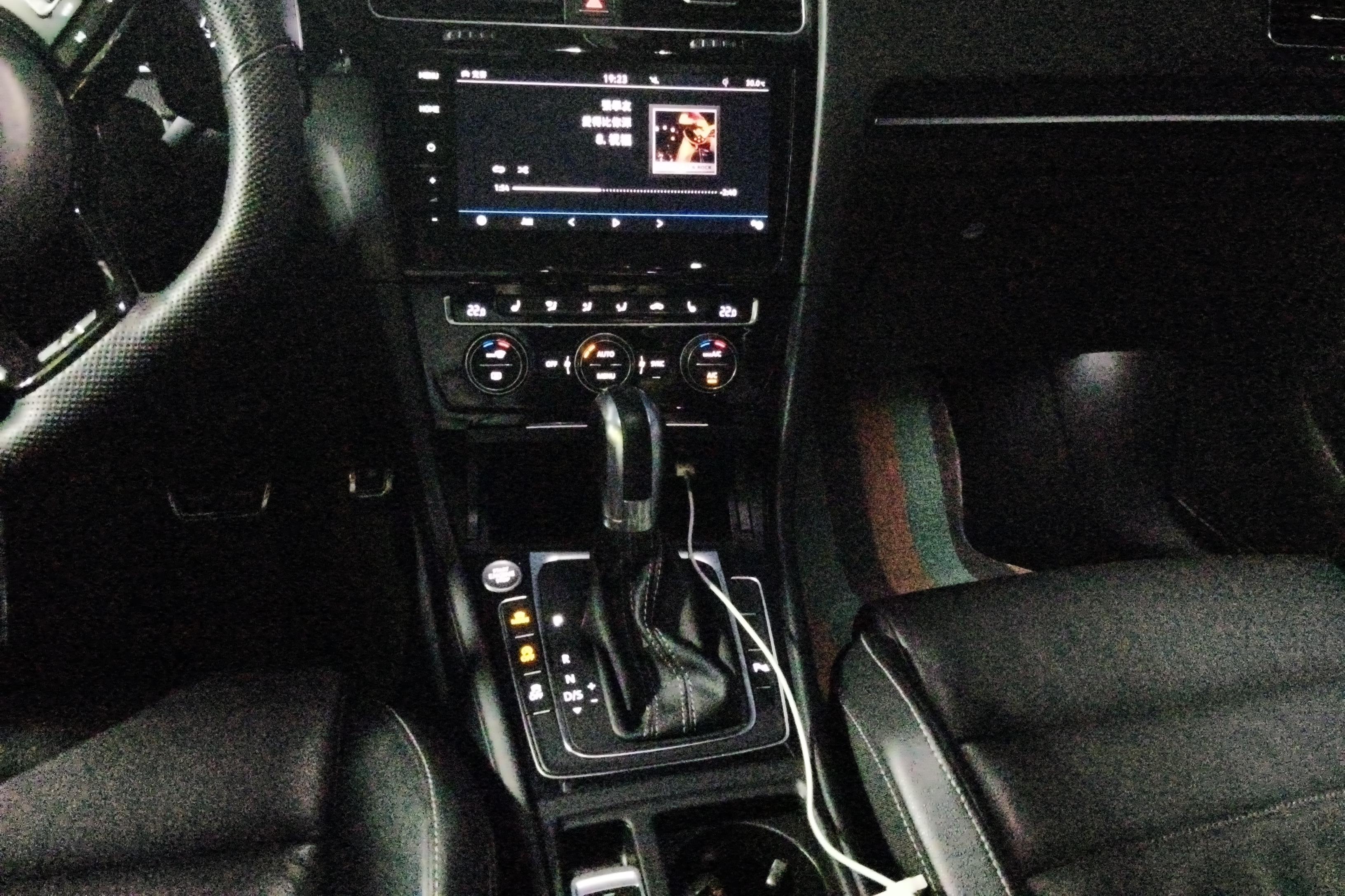 Volkswagen Gol 2015 immagine di auto #17