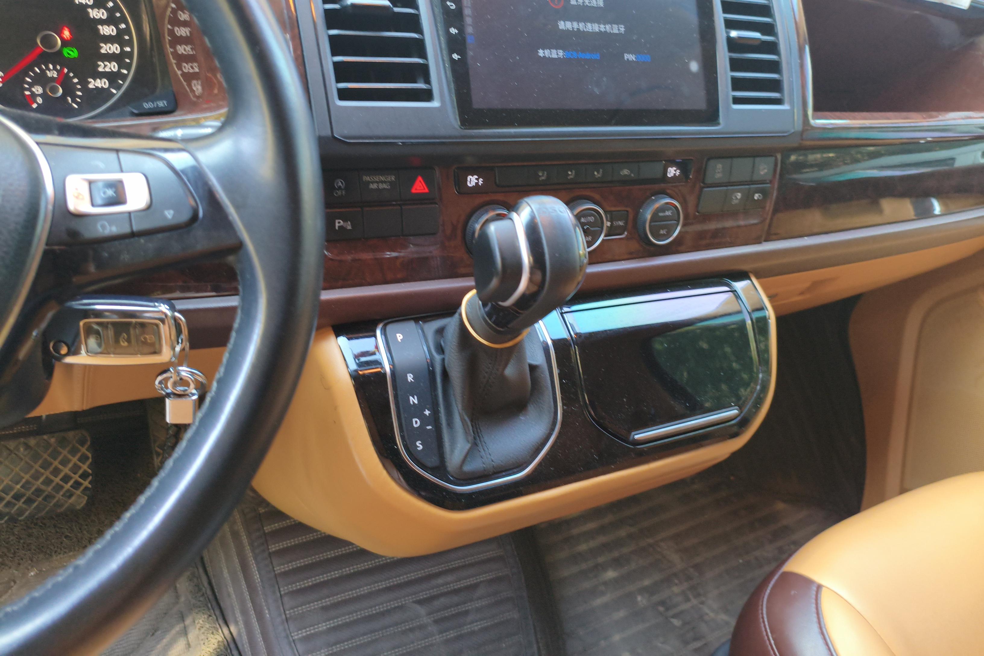 Volkswagen Caravelle 2018 #17 Volkswagen Caravelle 2018 car image #17