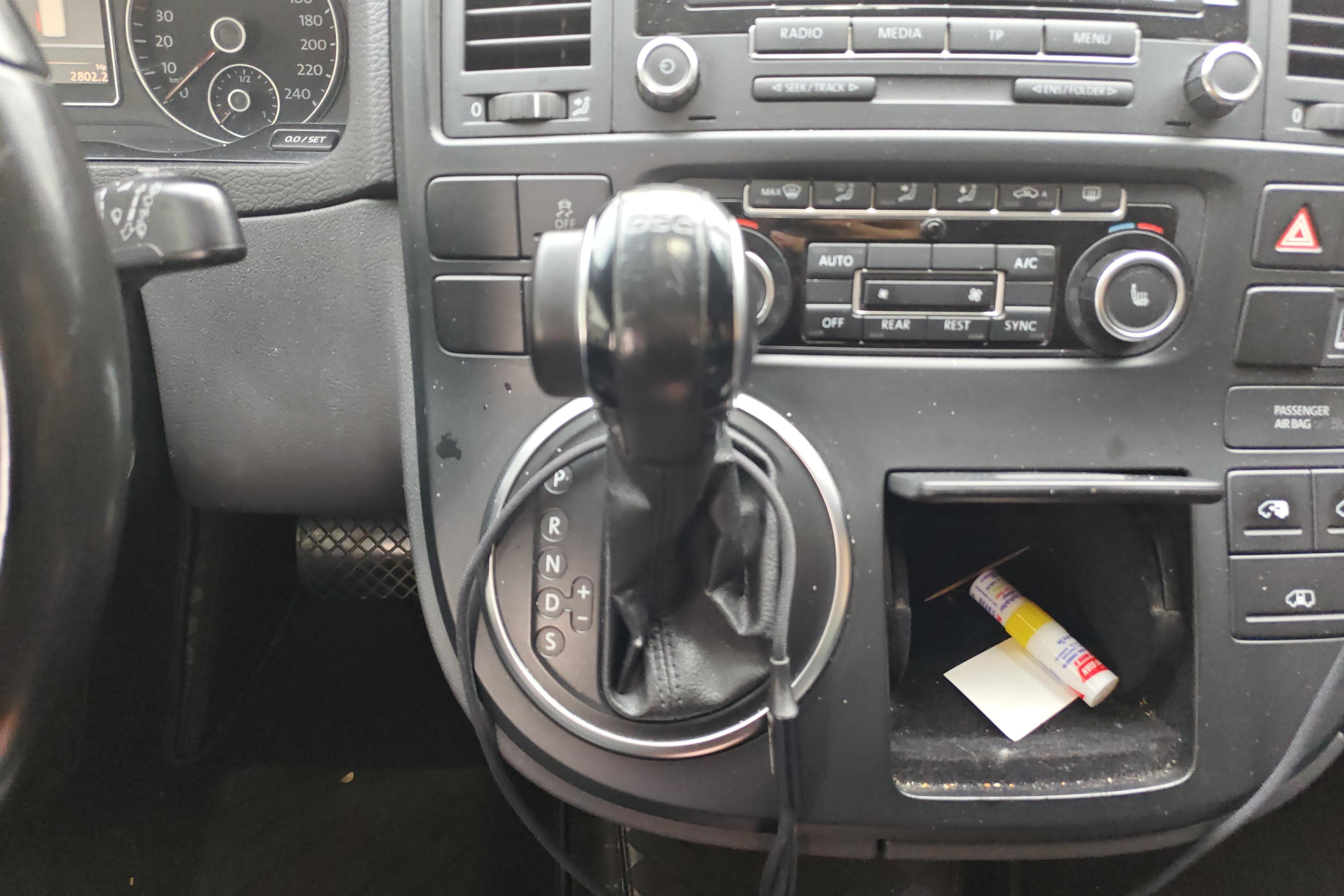 Volkswagen Multivan 2012 #17 Volkswagen Multivan 2012 imagem de carro #17