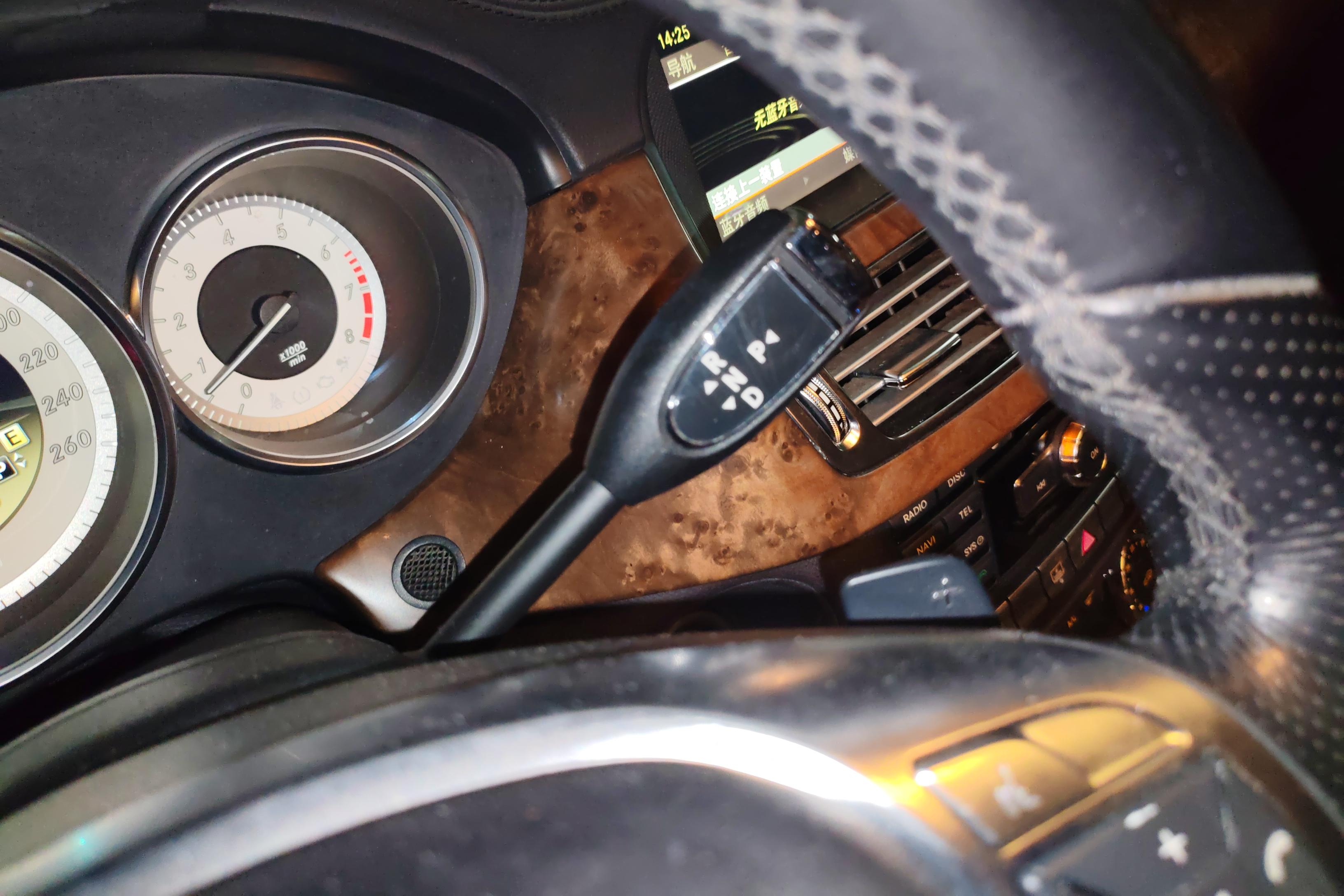 Mercedes-Benz CLS Class 2013 #17 Mercedes-Benz CLS Class 2013 car image #17