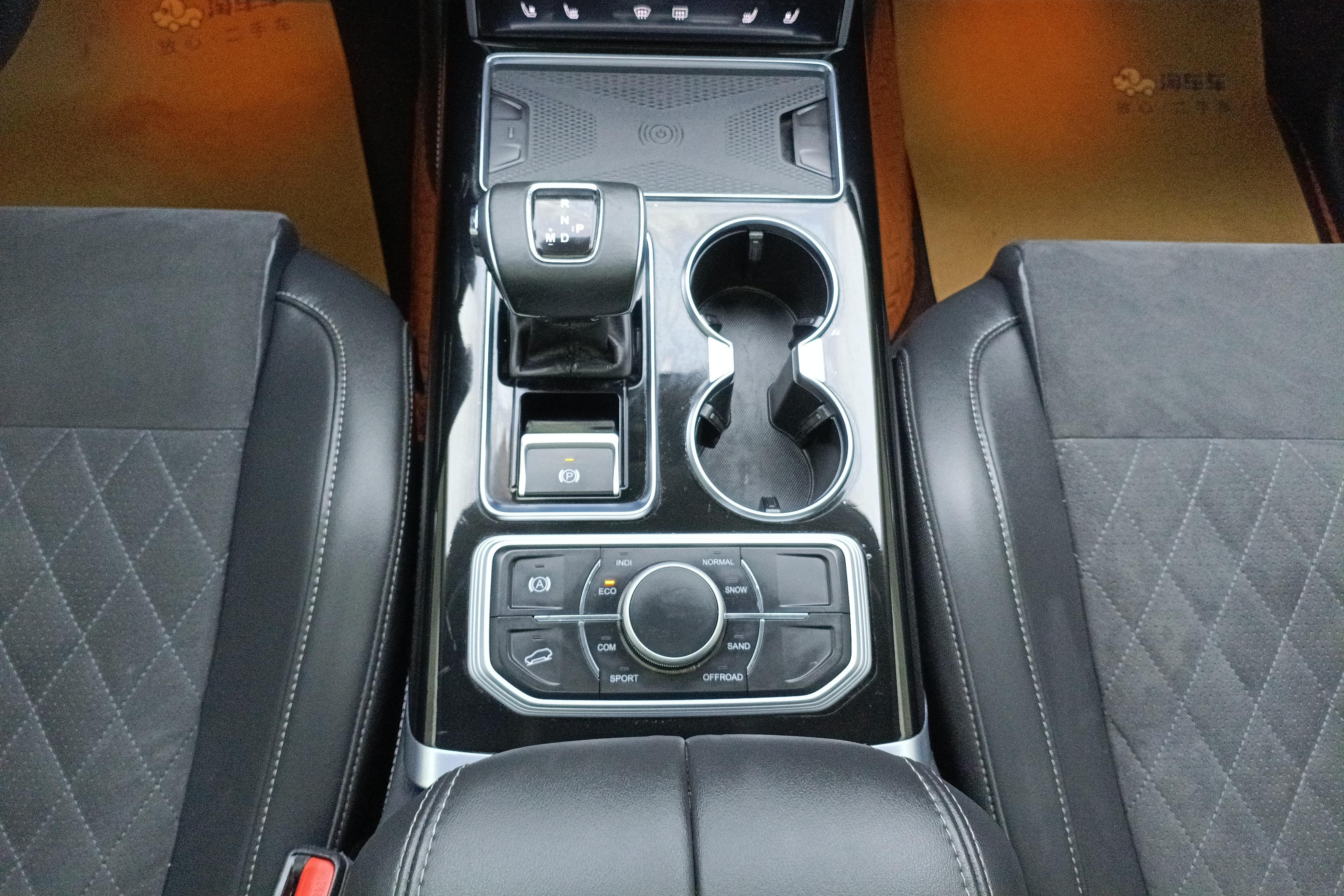 HongQi HS7 2021 car image #17