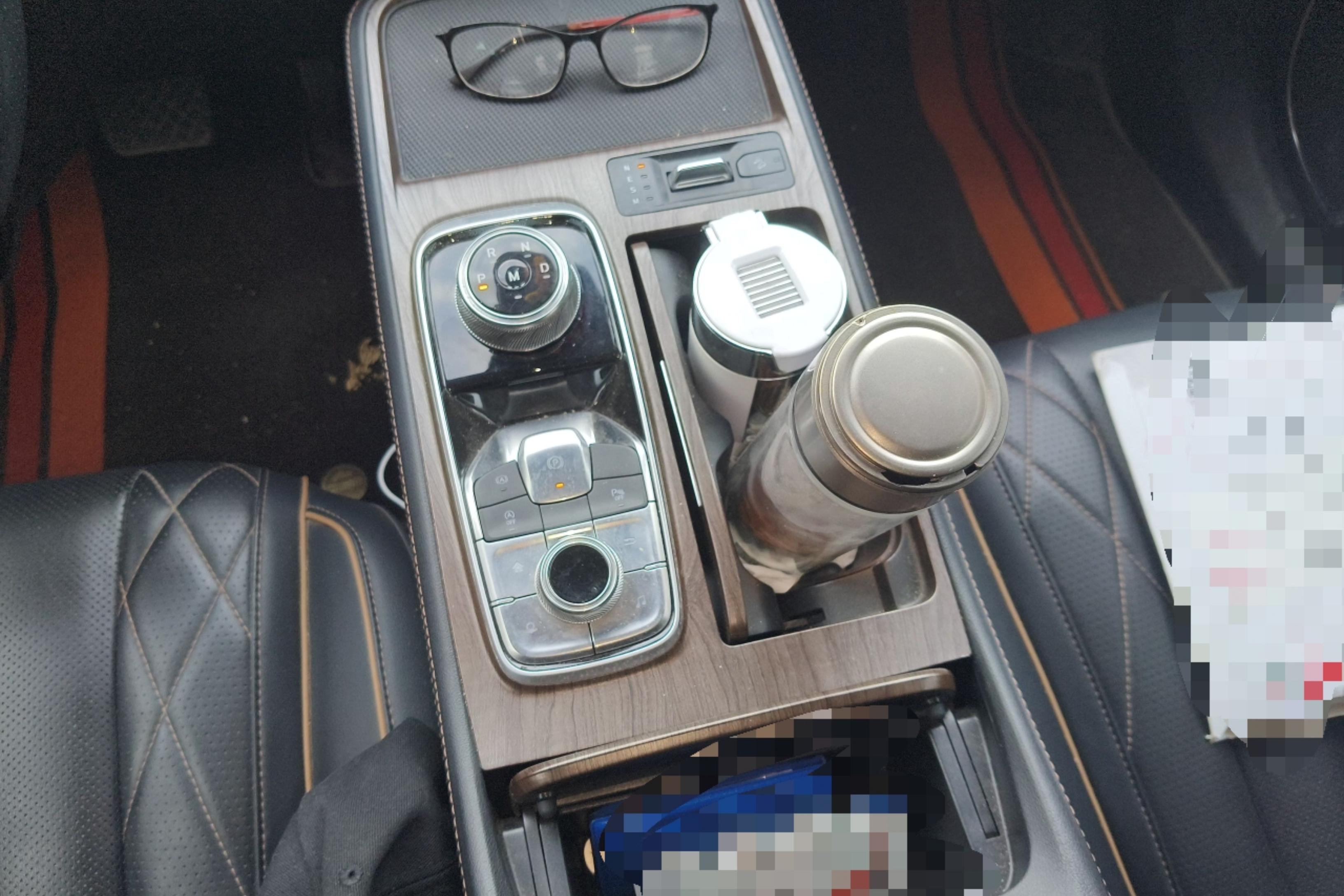 Ford Equator 2021 car image #17