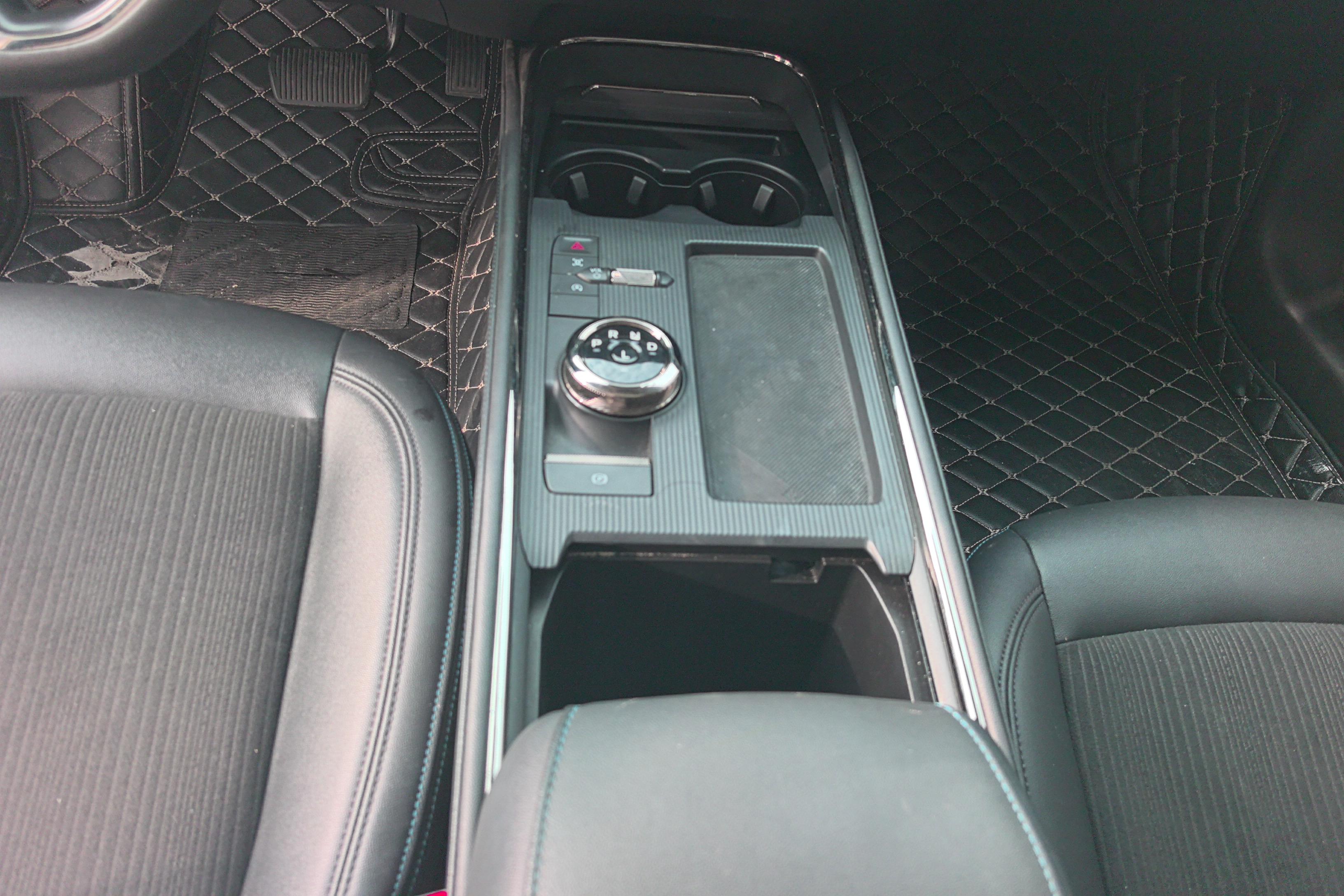 Ford Evos 2021 car image #17