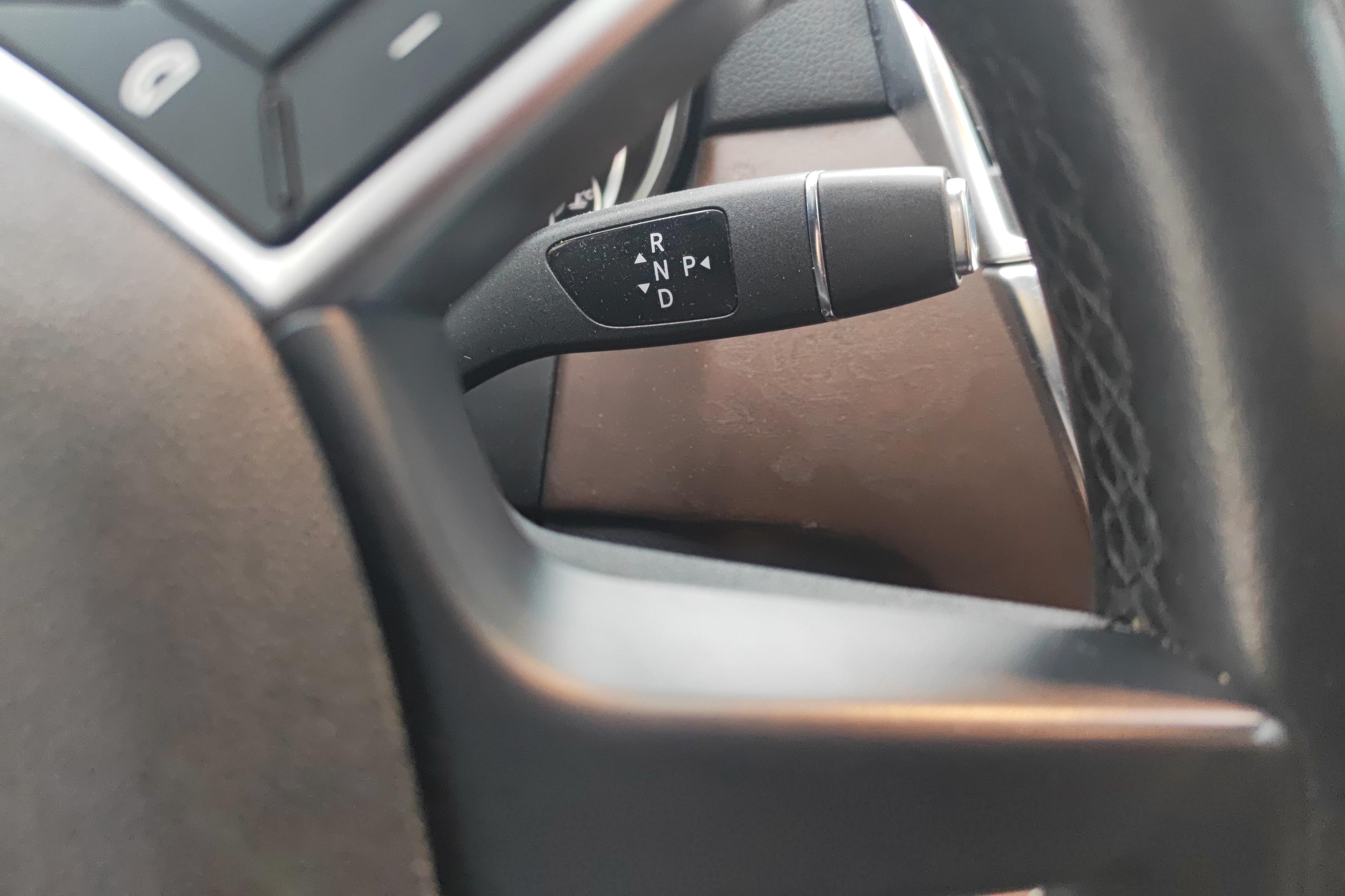 Mercedes-Benz GL Class 2015 immagine di auto #17