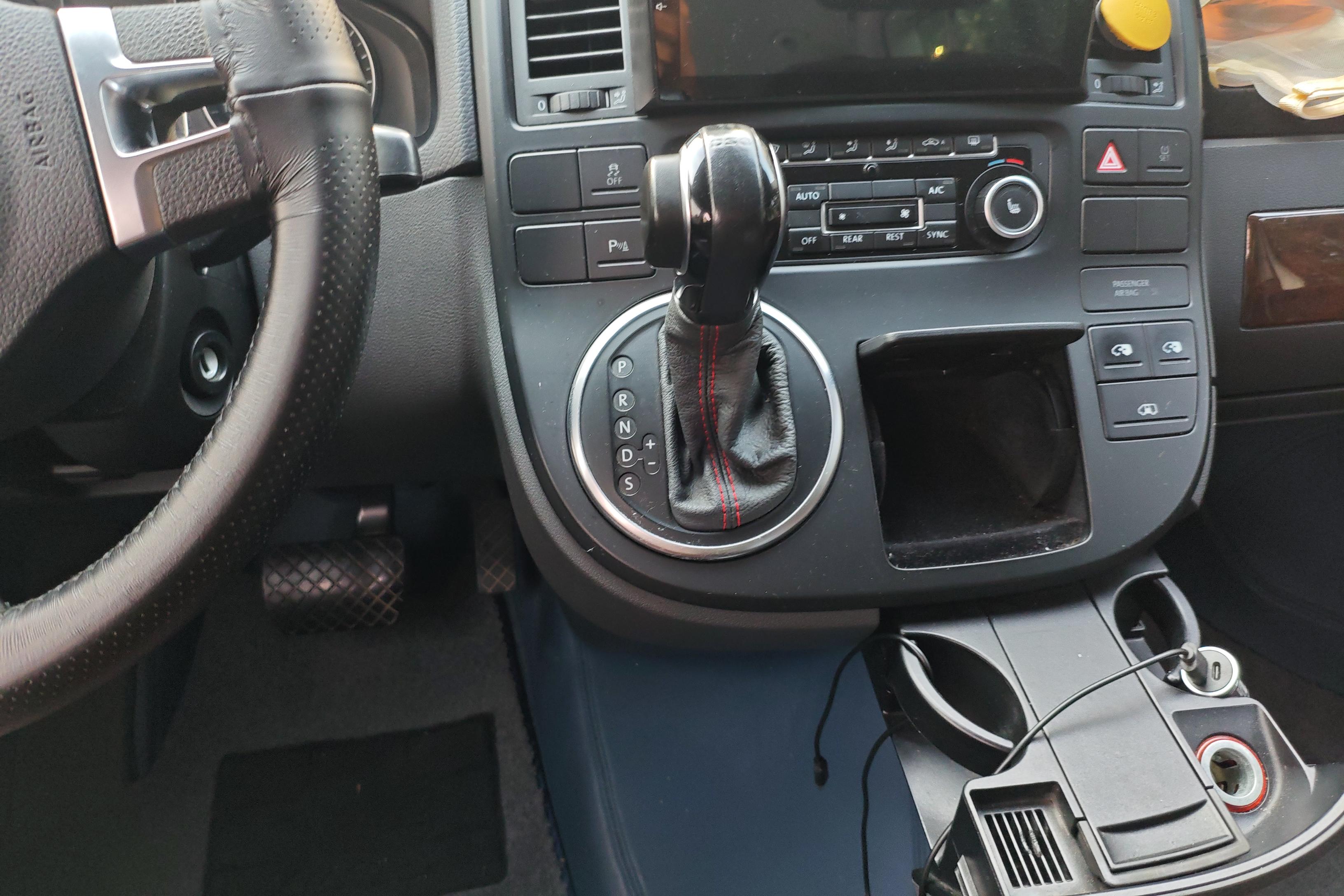 Volkswagen Multivan 2013 #17 Volkswagen Multivan 2013 imagem de carro #17