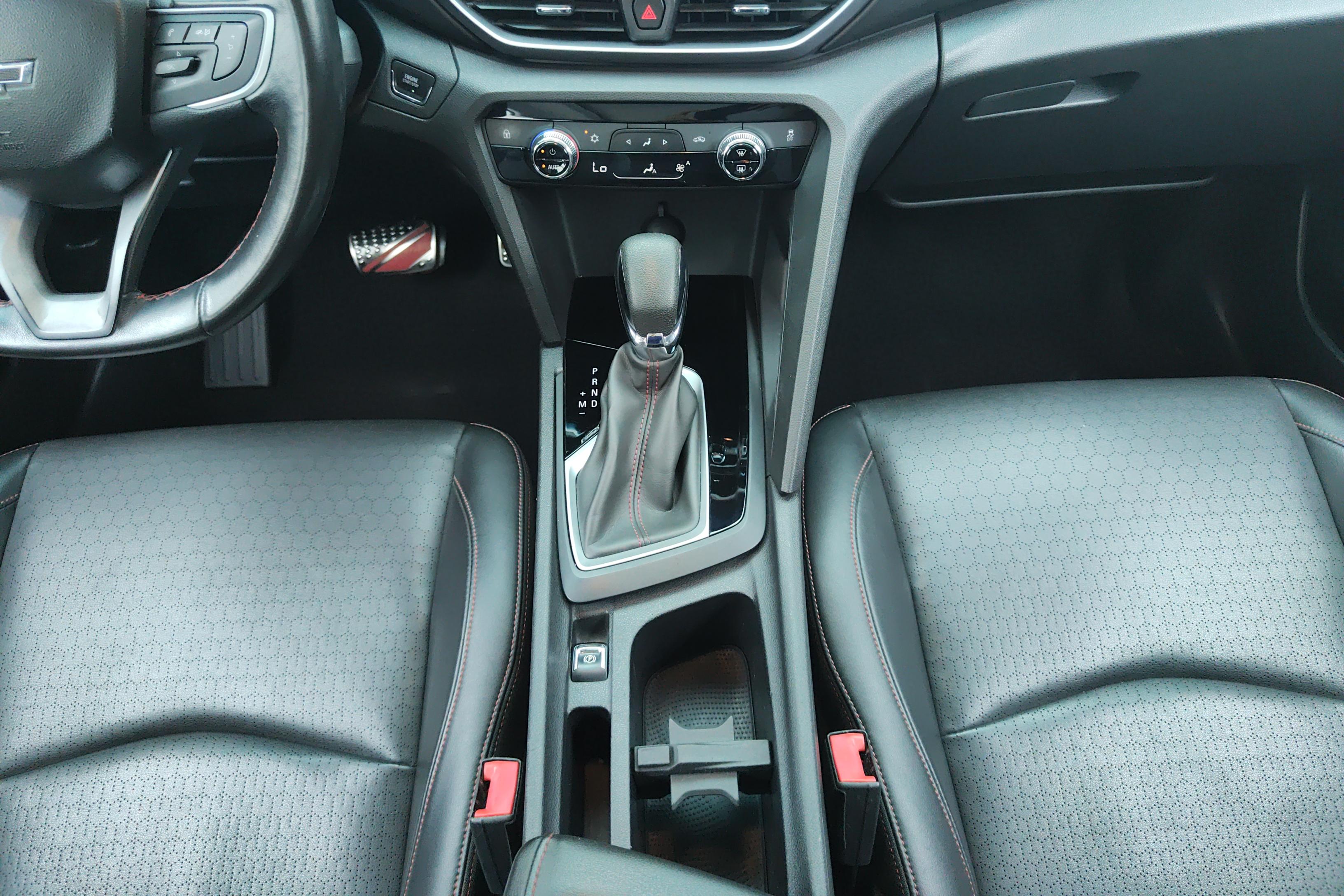 Chevrolet Orlando 2018 #17 Chevrolet Orlando 2018 car image #17