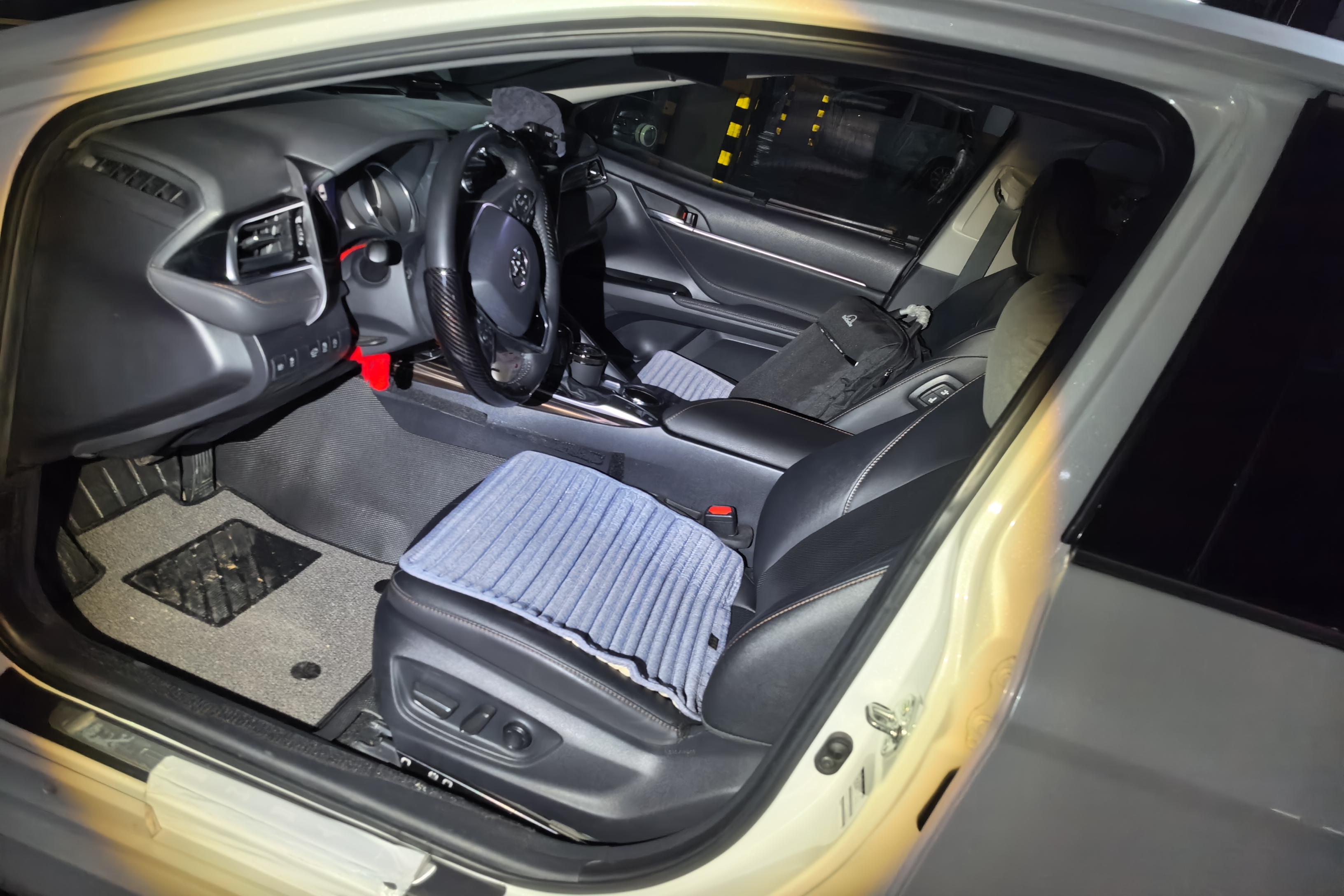 丰田 凯美瑞 2020 汽车图片 #17