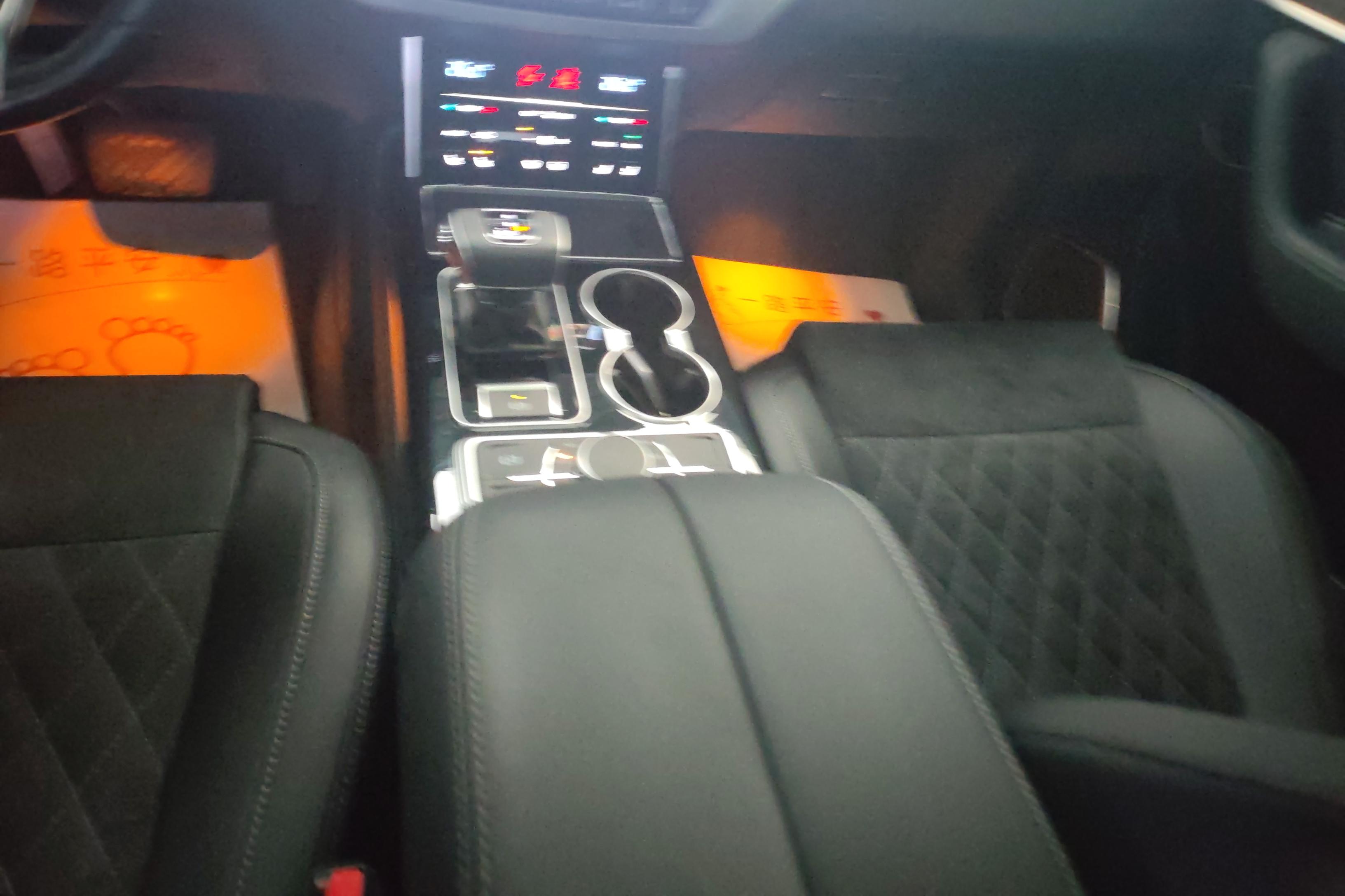 HongQi HS7 2021 #17 HongQi HS7 2021 car image #17