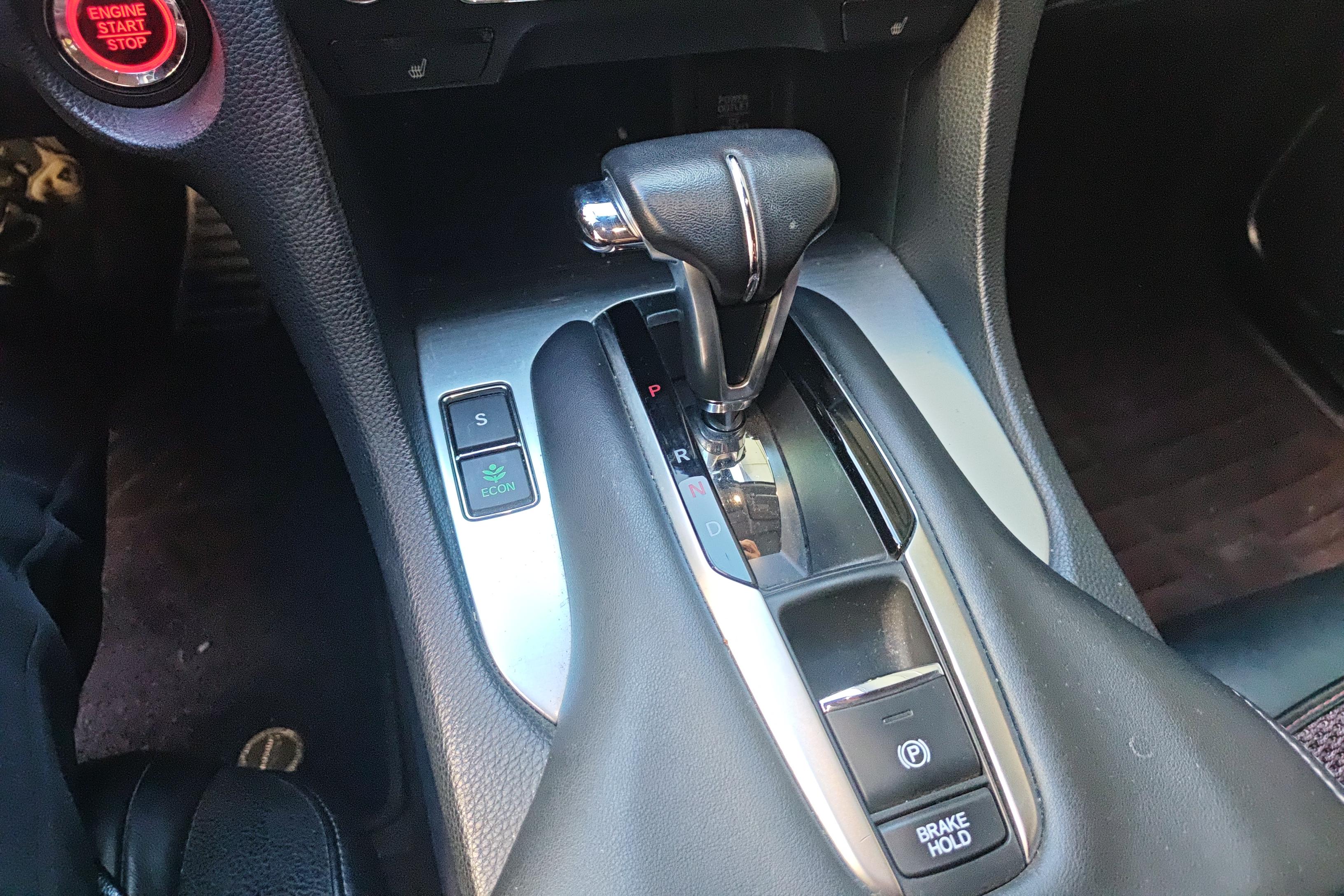 Honda Avancier 2017 изображение автомобиля #17