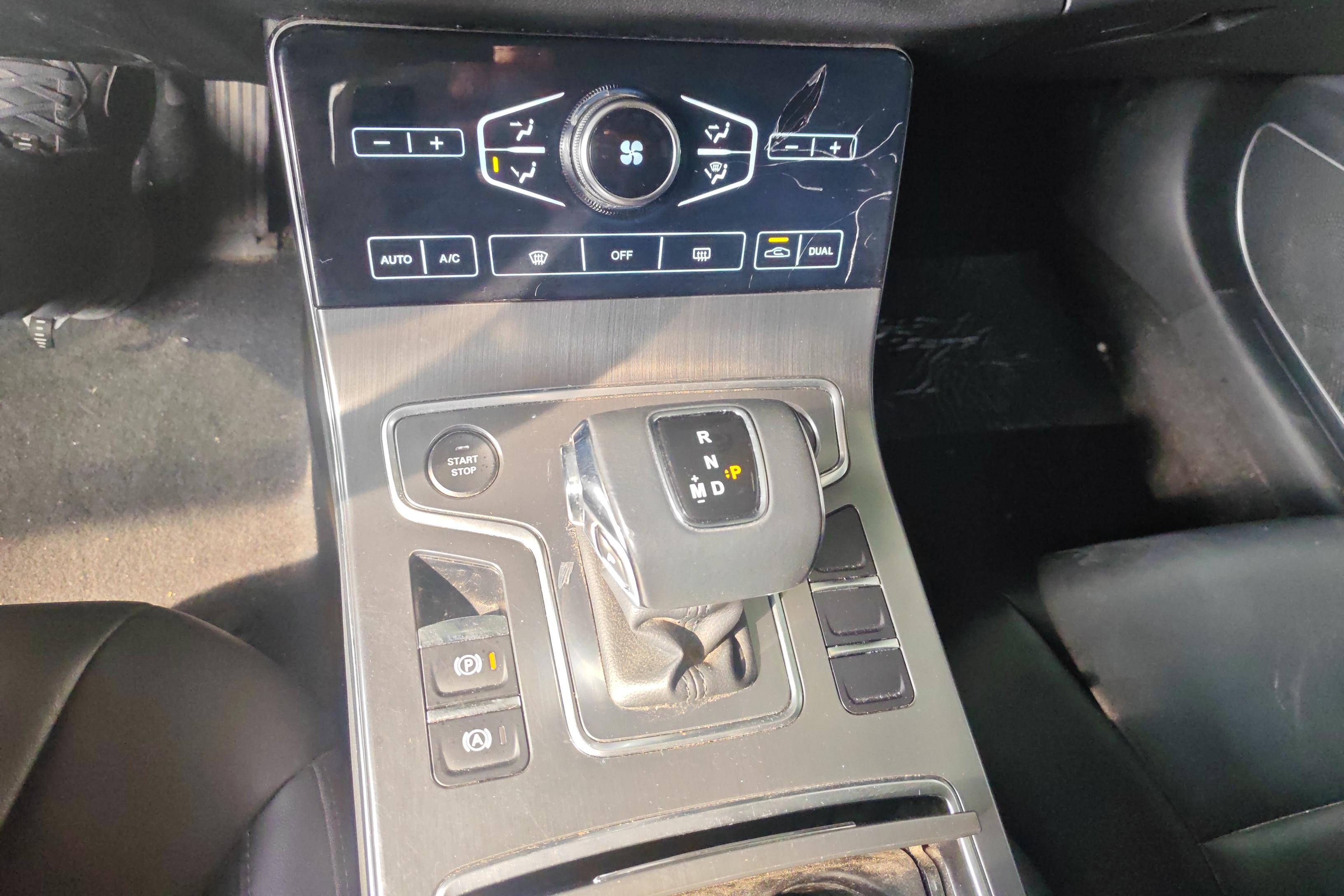 HongQi H5 2021 #17 HongQi H5 2021 car image #17