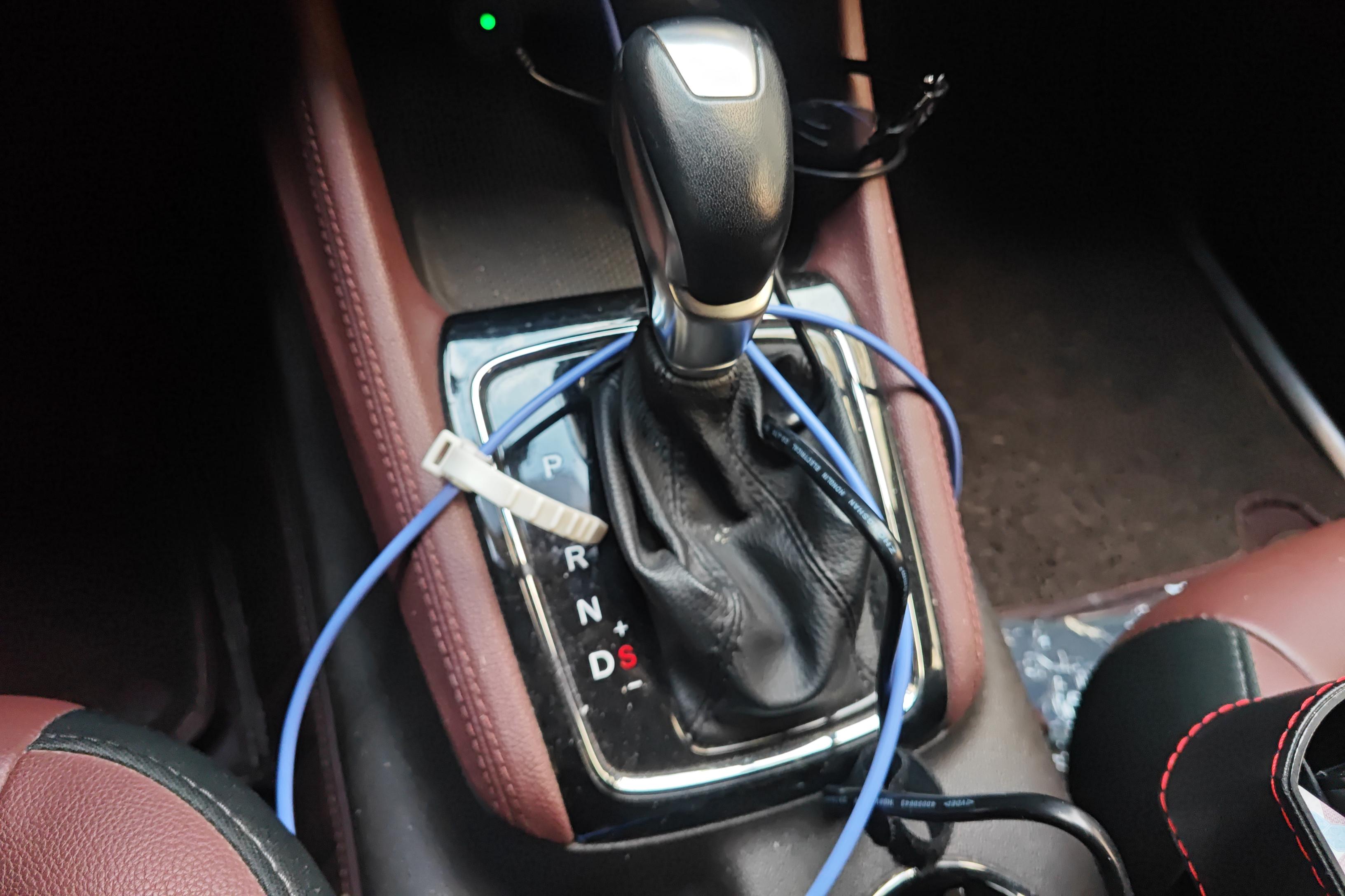 Changan Linmax 2017 car image #17