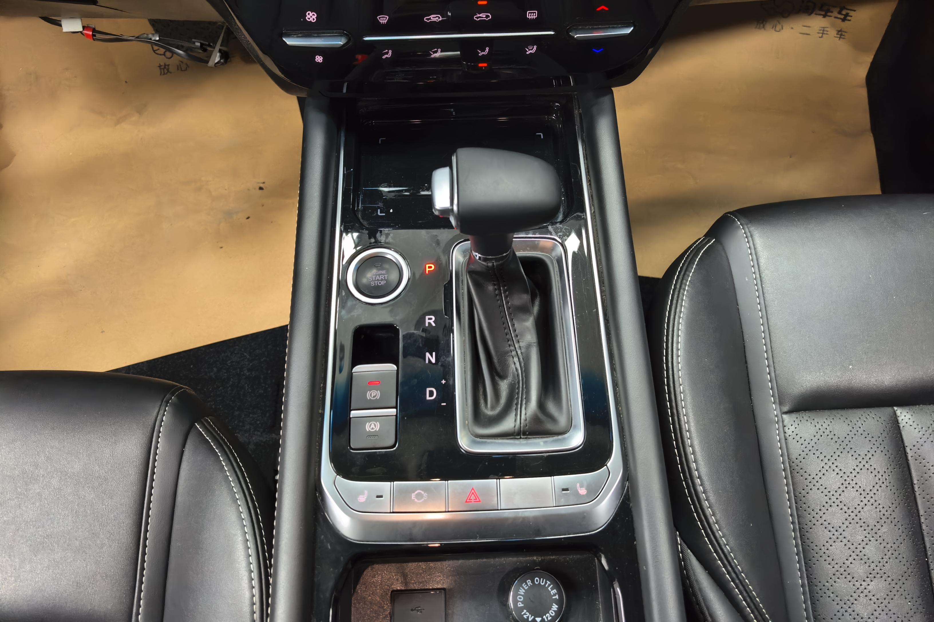 Jetour X90 PRO 2020 صورة سيارة #17