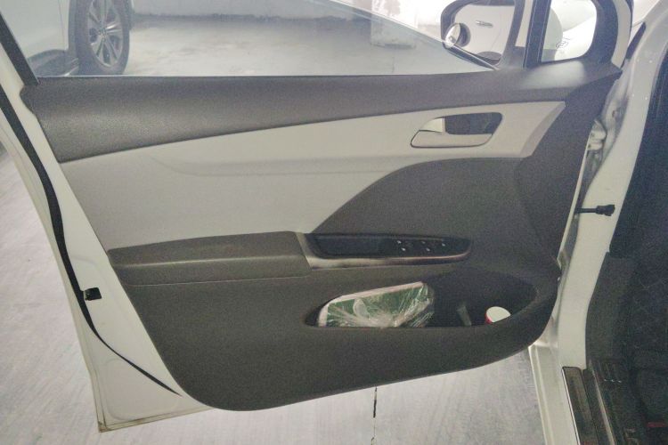 Chevrolet Lova 2016 #17 Chevrolet Lova 2016 immagine di auto #17