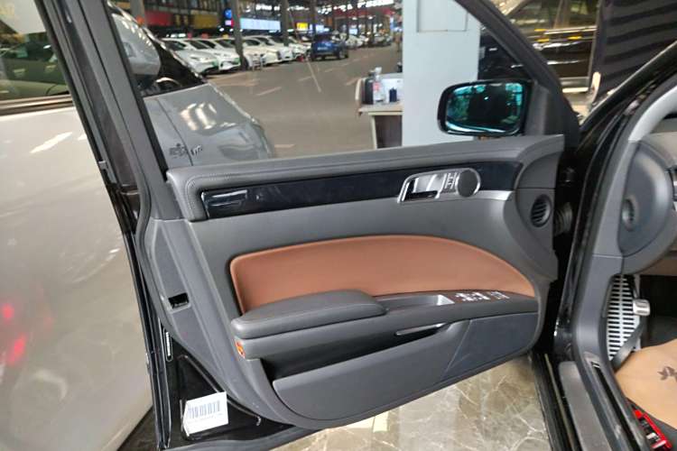 Volkswagen Pheaton 2016 imagen de coche #17