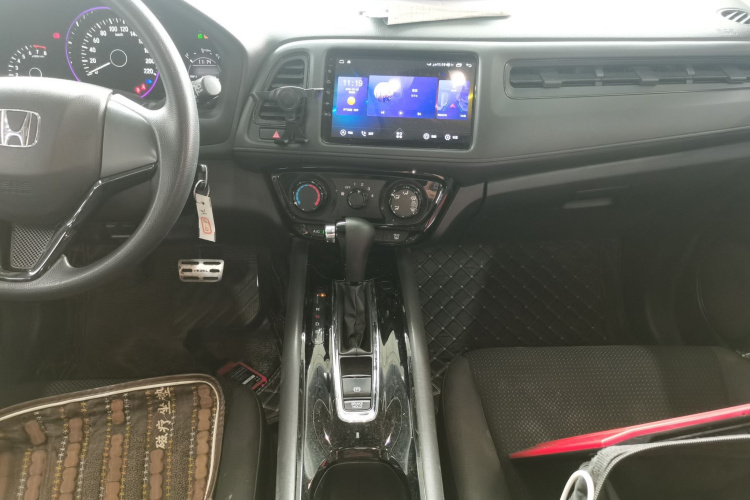 Honda VEZEL 2021 car image #17