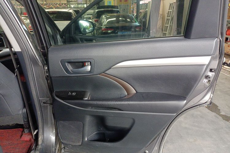 Toyota Highlander (Imported) 2018 #17 Toyota Highlander (Imported) 2018 immagine di auto #17