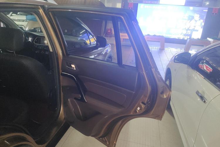 GAC Trumpchi GS4 New Energy 2018 car image #17