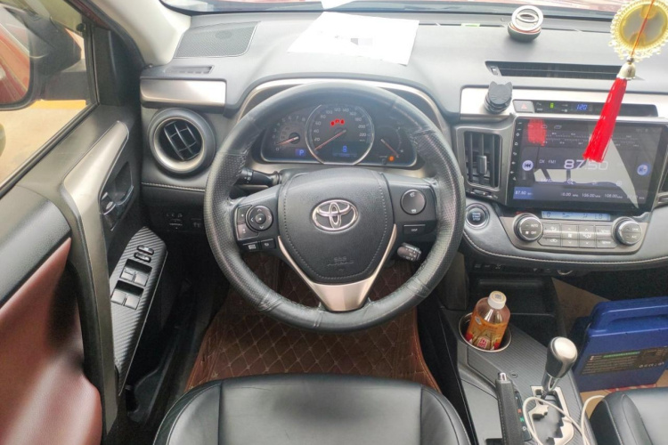 Toyota RAV4 (Imported) 2014 immagine di auto #17