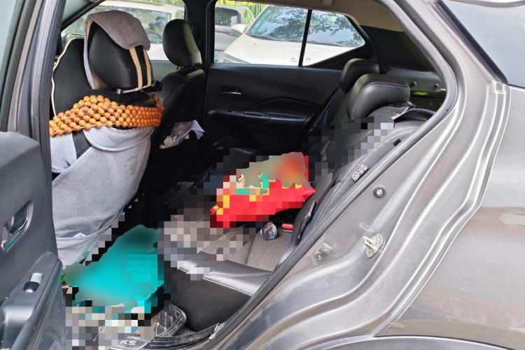 Nissan Kicks 2017 immagine di auto #17