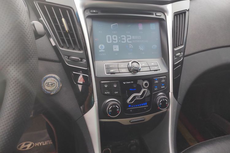 Hyundai Sonata NFC 2016 #17 Hyundai Sonata NFC 2016 car image #17