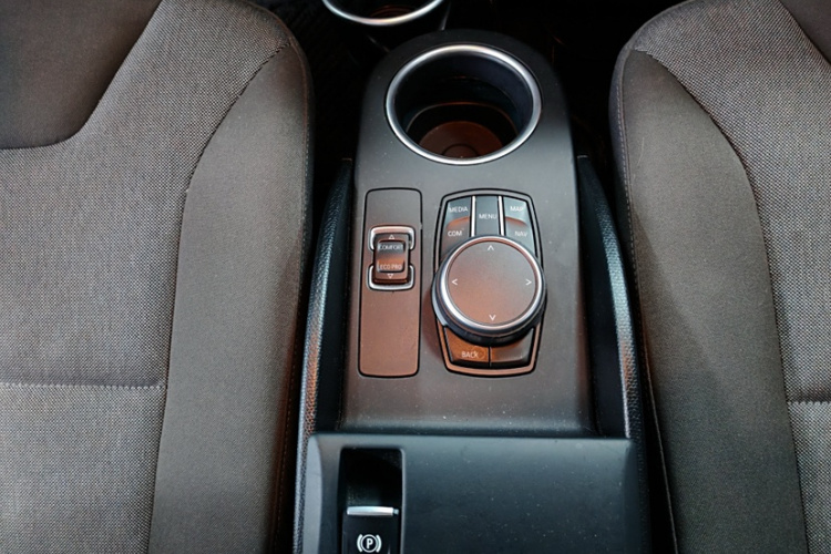 BMW i3 (Imported) 2019 immagine di auto #17